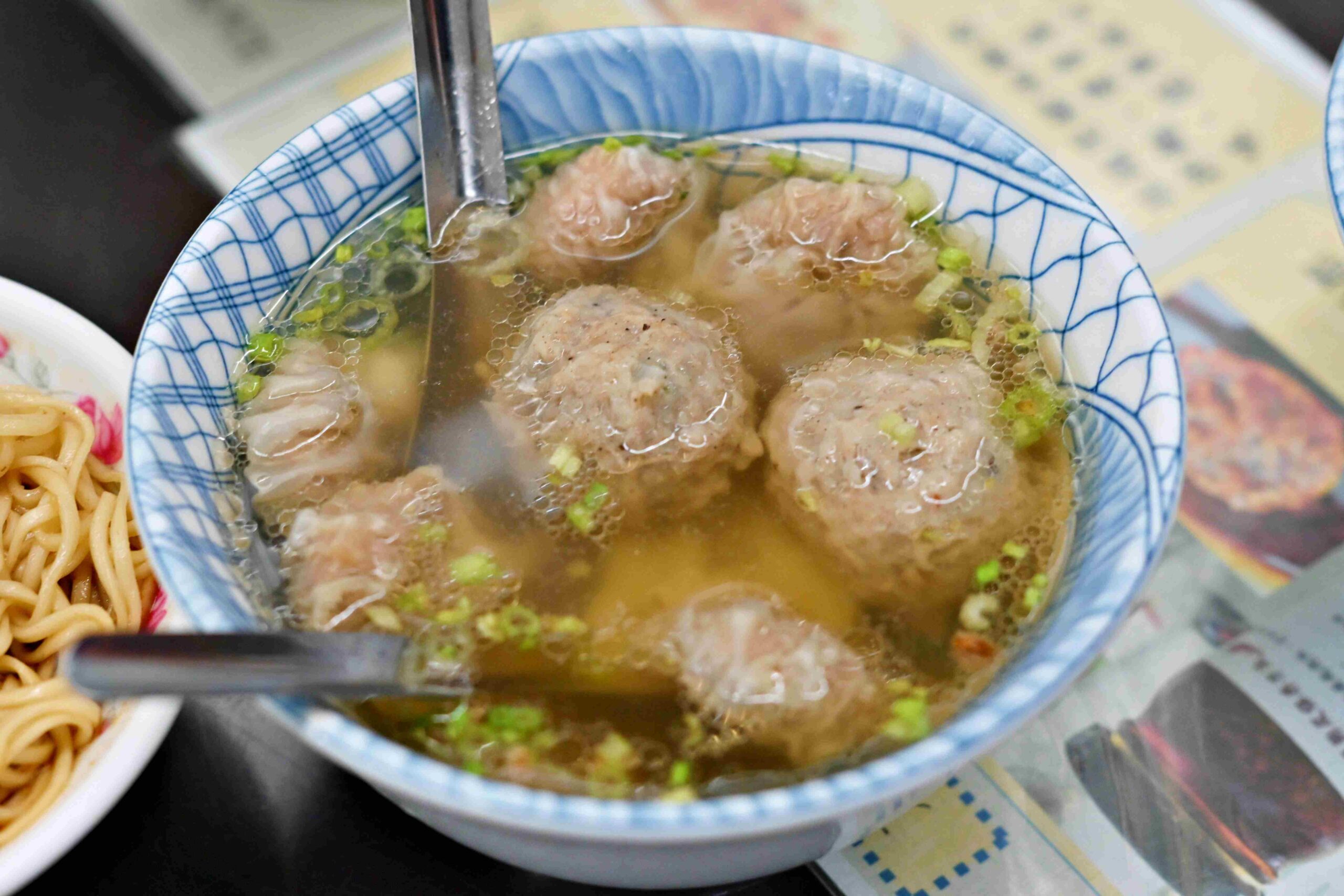 【宜蘭美食】大麵章，沙茶香氣濃厚且麵條口感紮實的六十年老店推薦（菜單） @趙先生吃飯