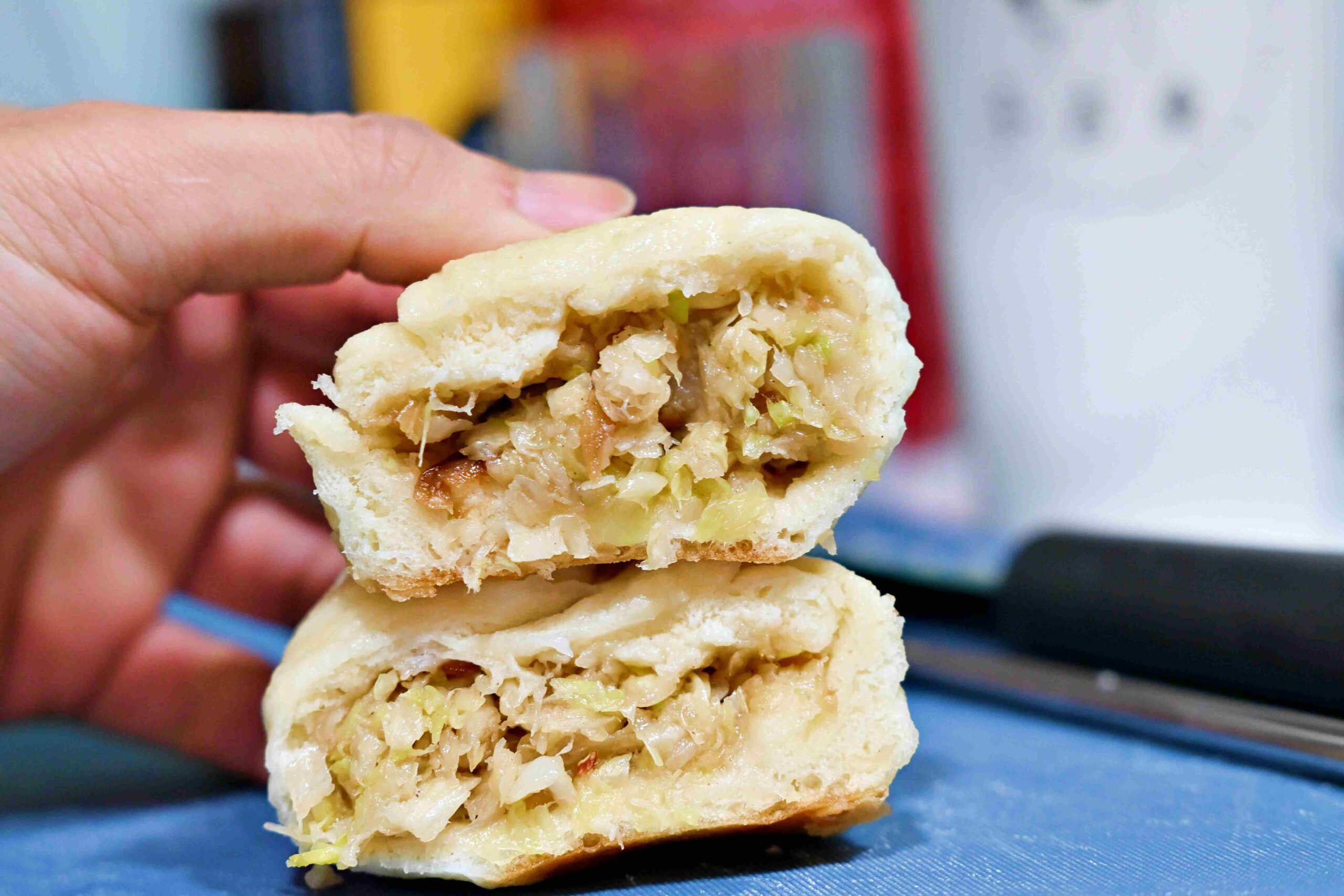 【士林美食】華榮街水煎包攤車，士林市場旁必吃銅板美食，皮Q、底香、餡甜推薦(菜單) @趙先生吃飯