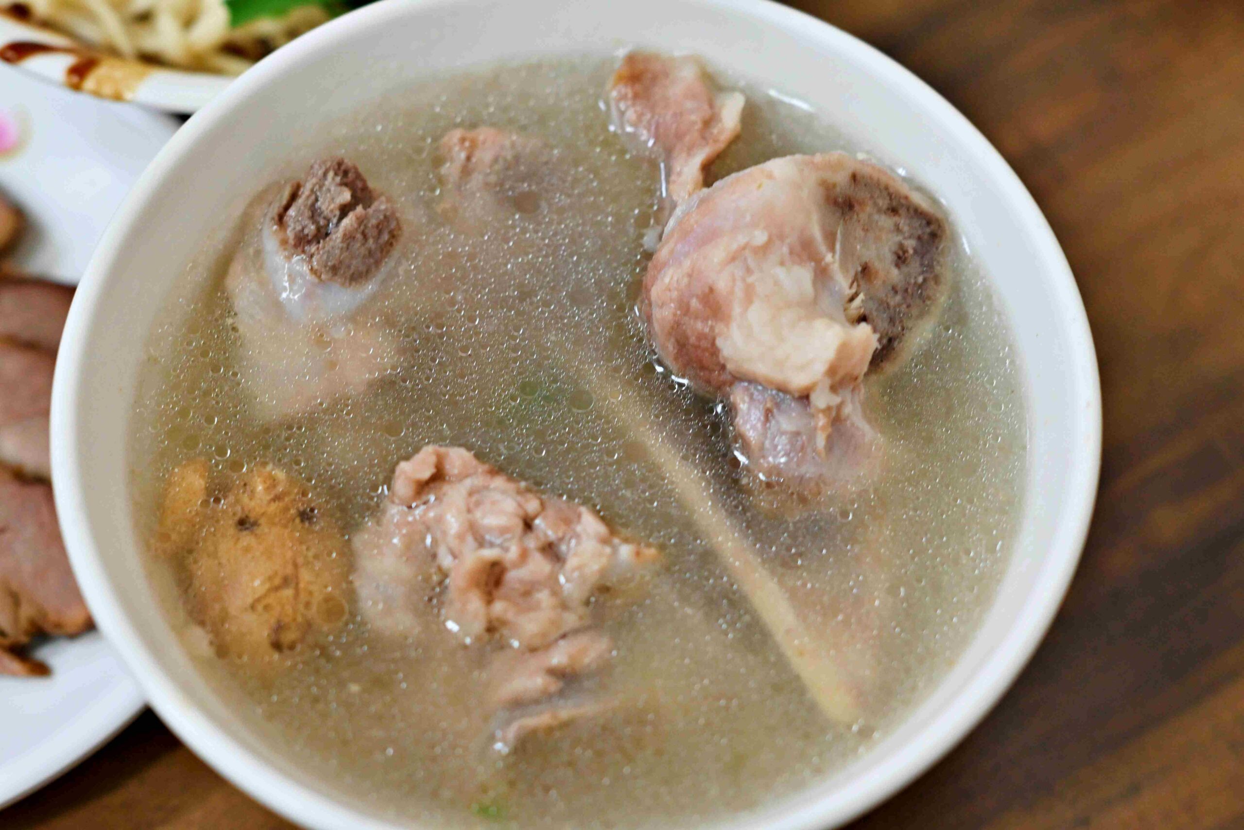 【大橋頭美食】老麵店，雙北最強乾麵！70 年老店四醬麵真的很好吃推薦(菜單) @趙先生吃飯