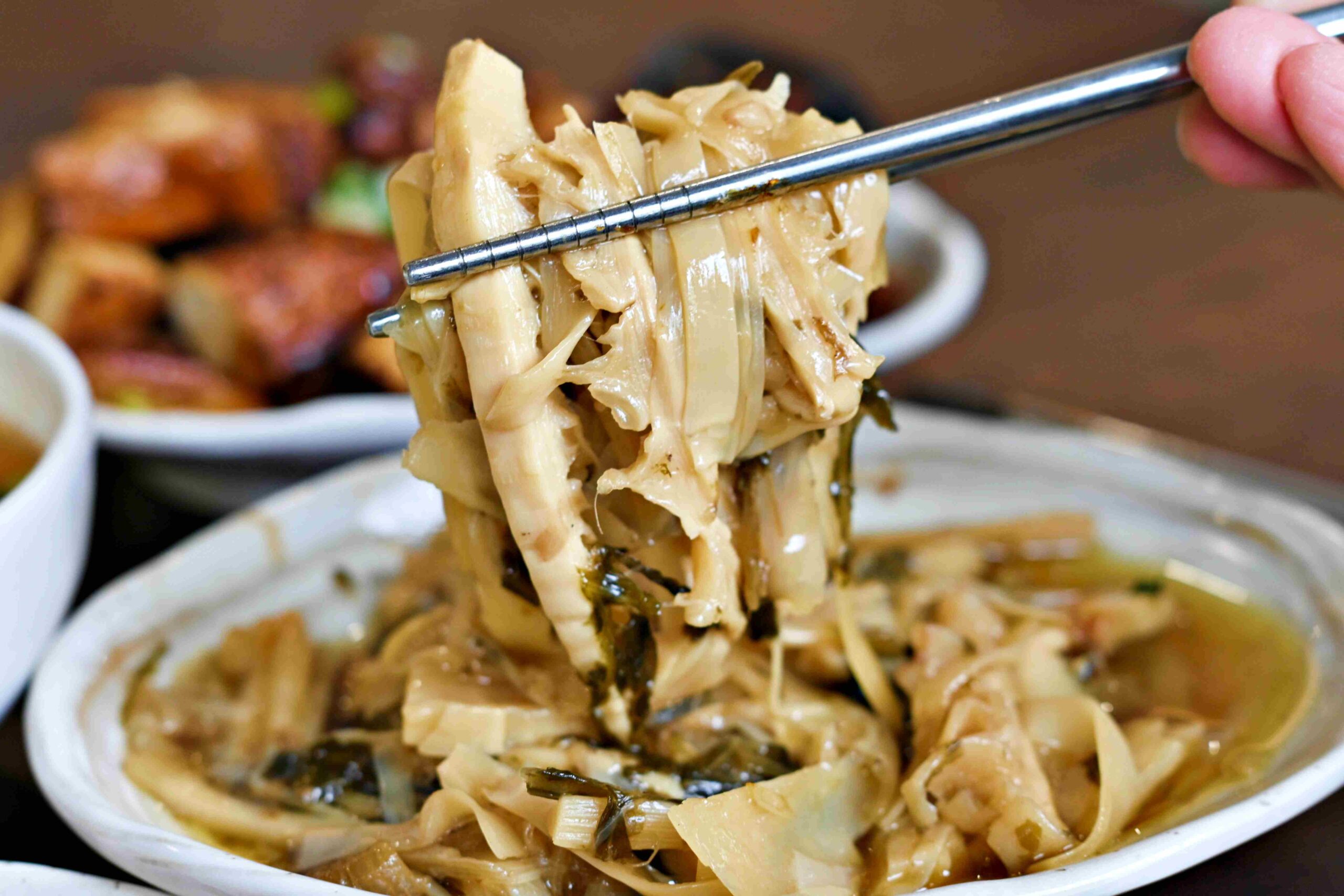 【大橋頭美食】老牌張豬腳飯,延三夜市必吃豬腳飯,滷功強到不行推薦 (菜單) @趙先生吃飯 【大橋頭美食】老牌張豬腳飯,延三夜市必吃豬腳飯,滷功強到不行推薦 (菜單) @趙先生吃飯