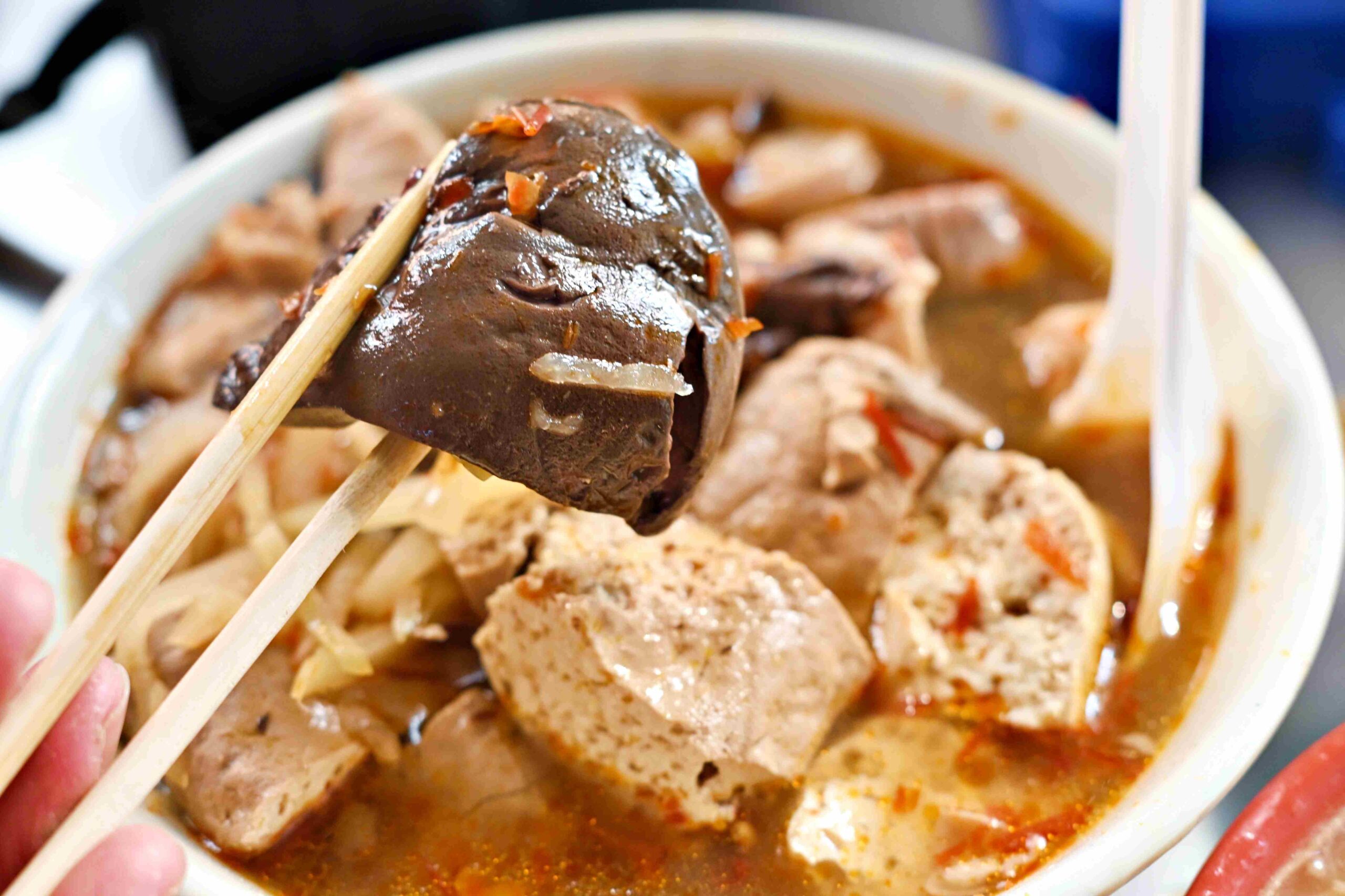 【新莊美食】中港蚵仔麵線,蚵仔麵線、臭豆腐、腸旺鴨血、甜不辣都超強又便宜推薦(菜單) @趙先生吃飯 【新莊美食】中港蚵仔麵線,蚵仔麵線、臭豆腐、腸旺鴨血、甜不辣都超強又便宜推薦(菜單) @趙先生吃飯