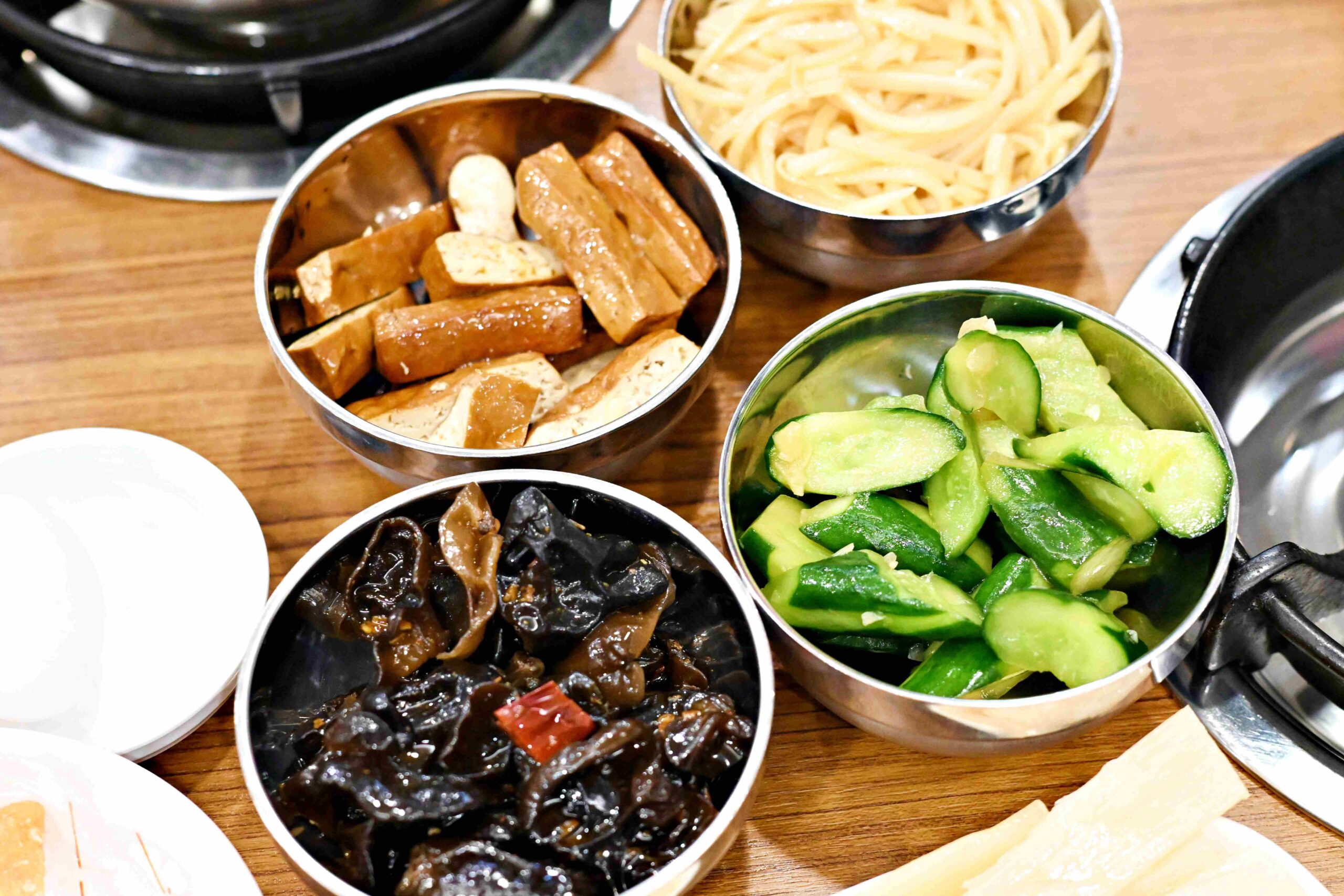 【新莊美食】川豫麵館,道地中式料理,乾麵、湯麵、個人鍋都超強推薦(菜單) @趙先生吃飯 【新莊美食】川豫麵館,道地中式料理,乾麵、湯麵、個人鍋都超強推薦(菜單) @趙先生吃飯