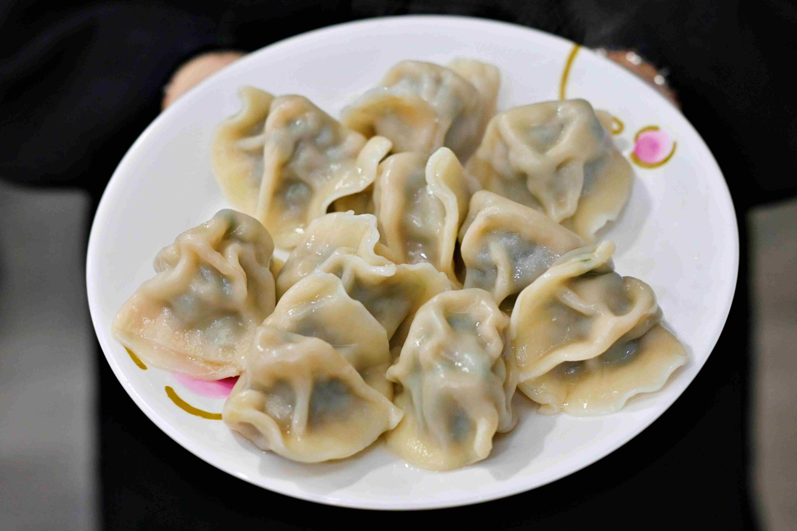 【新莊美食】川豫麵館，道地中式料理，乾麵、湯麵、個人鍋都超強推薦(菜單) @趙先生吃飯