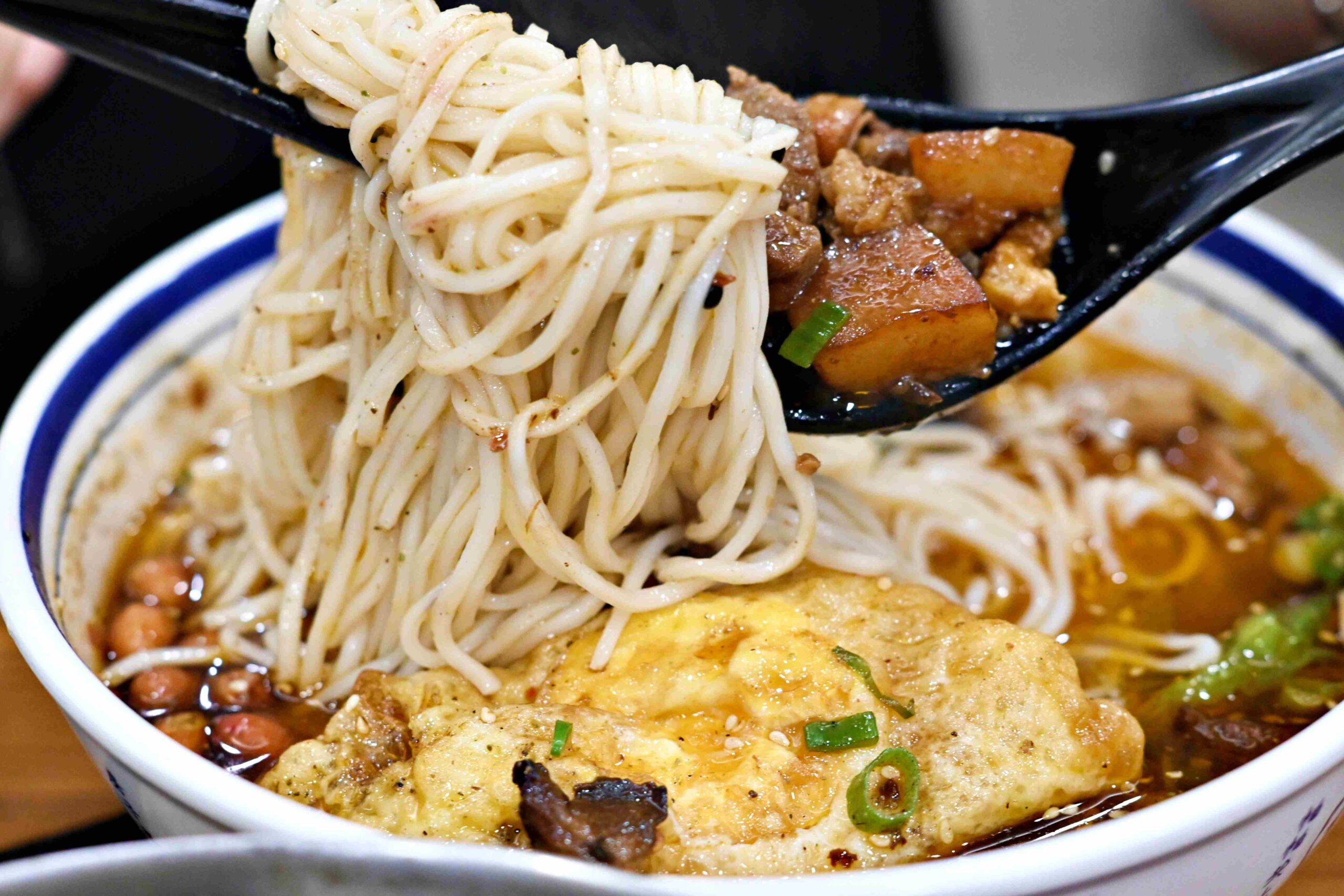 【信義區美食】豐雞號台北信義莊敬店，必點什麼大推薦 (菜單)(寵物友善) @趙先生吃飯