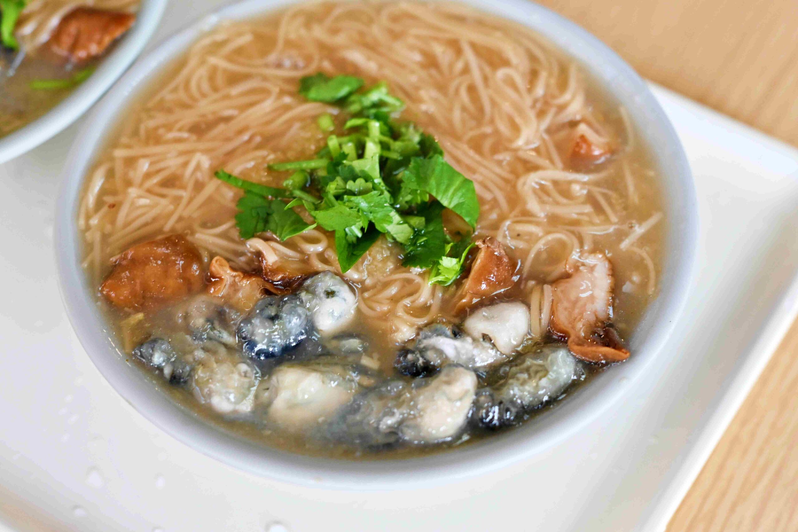 【萬華美食】陳記專業蚵仔麵線，必吃五大麵線！大腸入味與肥美蚵仔推薦(菜單) @趙先生吃飯