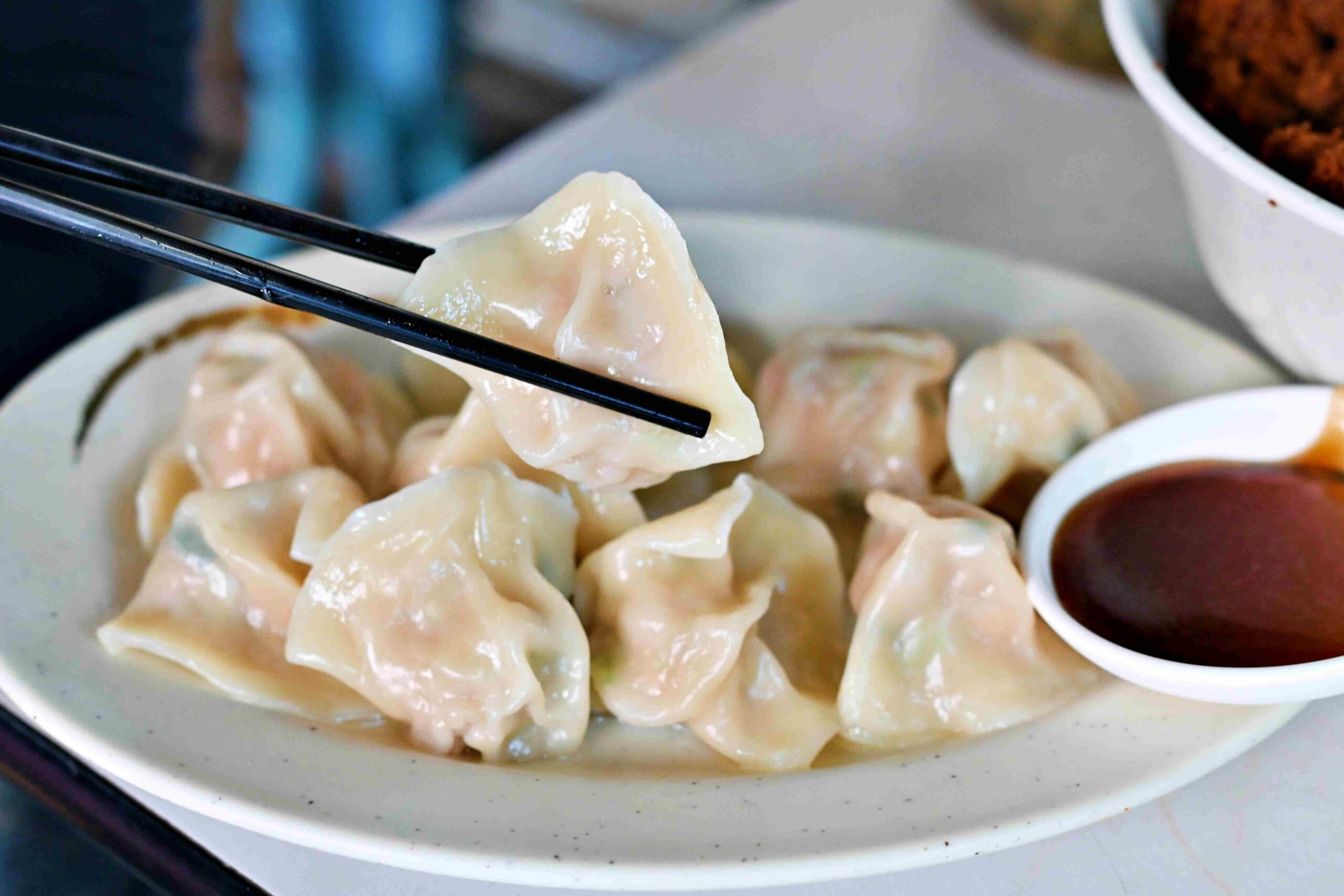 【西門町美食】小吳牛肉麵,24小時營業肉大塊湯好喝,外國人都愛吃推薦(附菜單) @趙先生吃飯 【西門町美食】小吳牛肉麵,24小時營業肉大塊湯好喝,外國人都愛吃推薦(附菜單) @趙先生吃飯