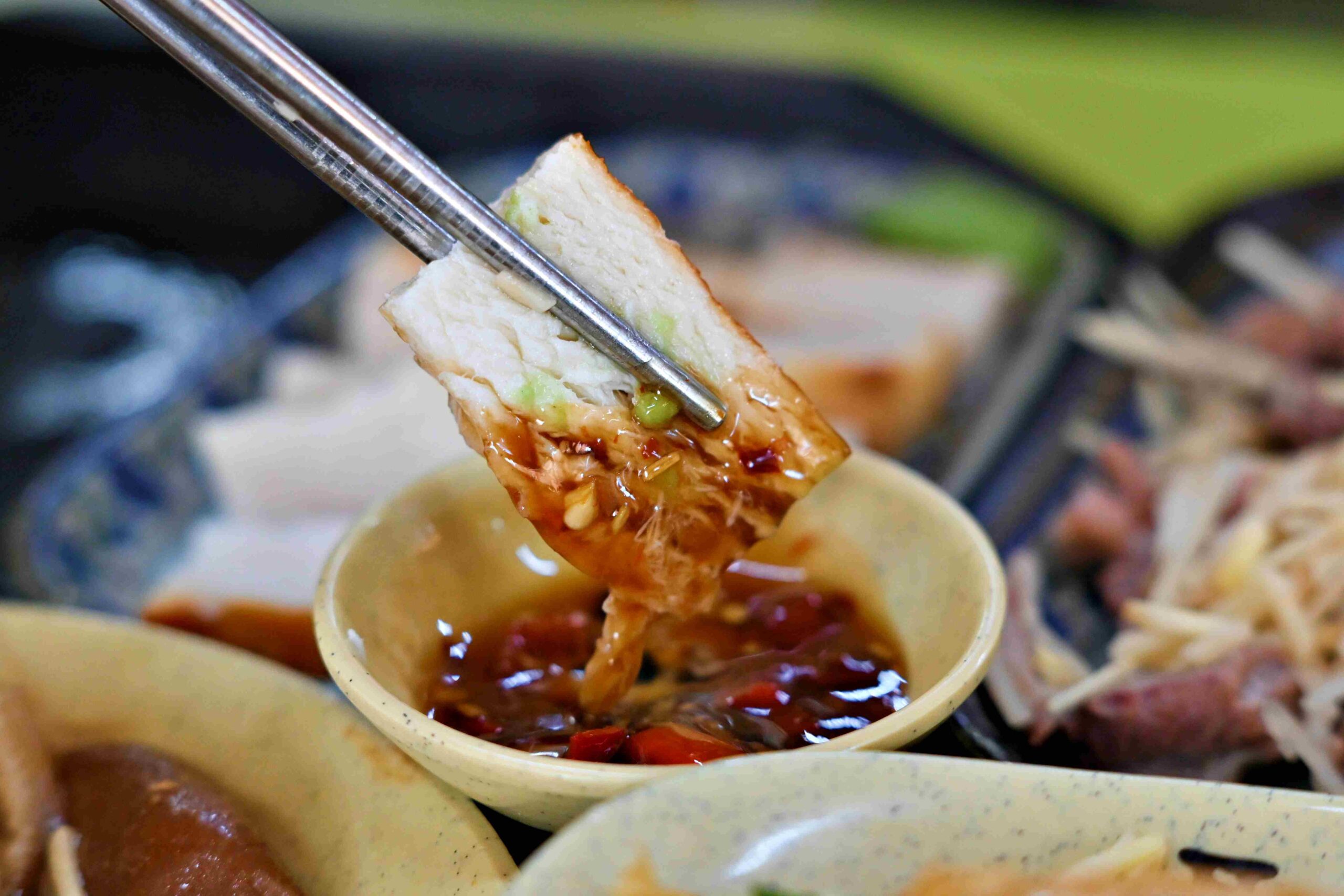 【三重美食】大胖烏醋麵，55年經典在地小吃店，烏醋麵跟小菜都超強推薦（附菜單） @趙先生吃飯