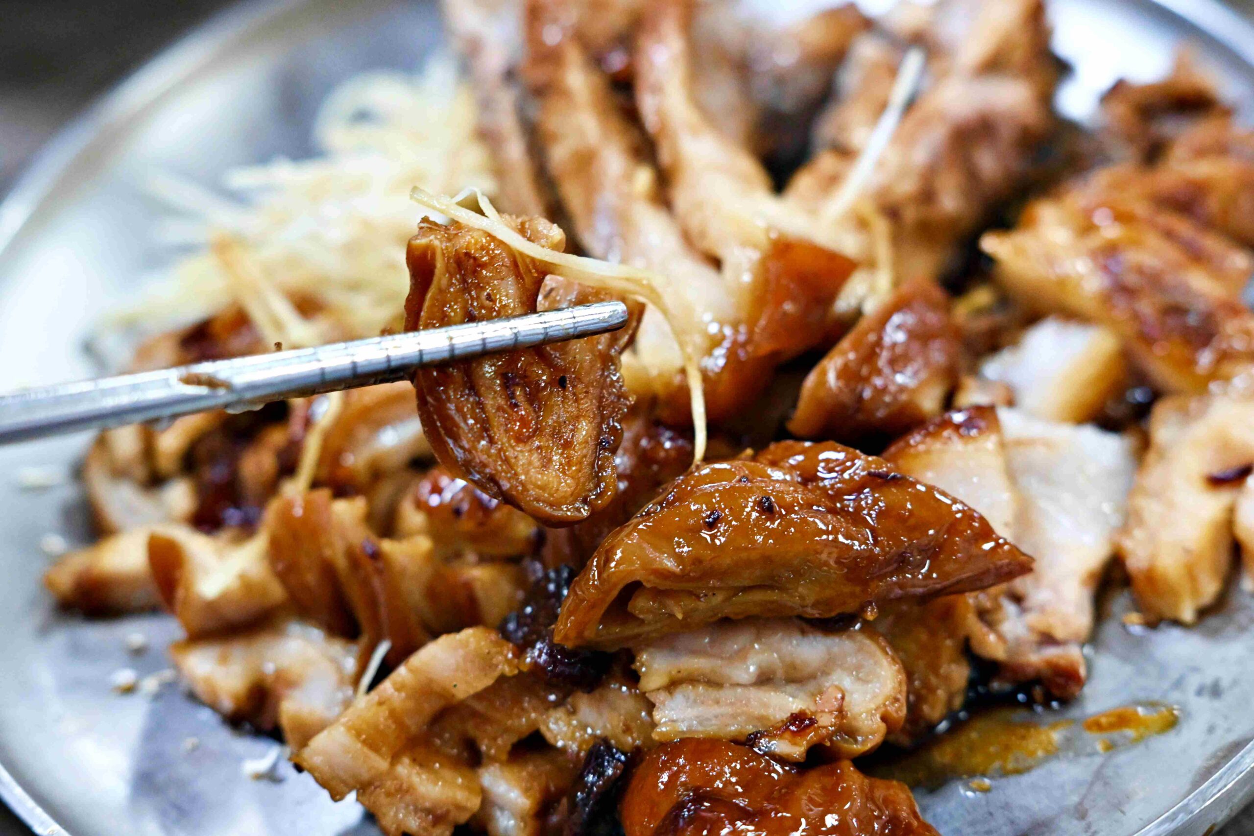 【北投美食】矮仔財滷肉飯，50年老字號必吃醬香滷肉飯推薦（菜單） @趙先生吃飯