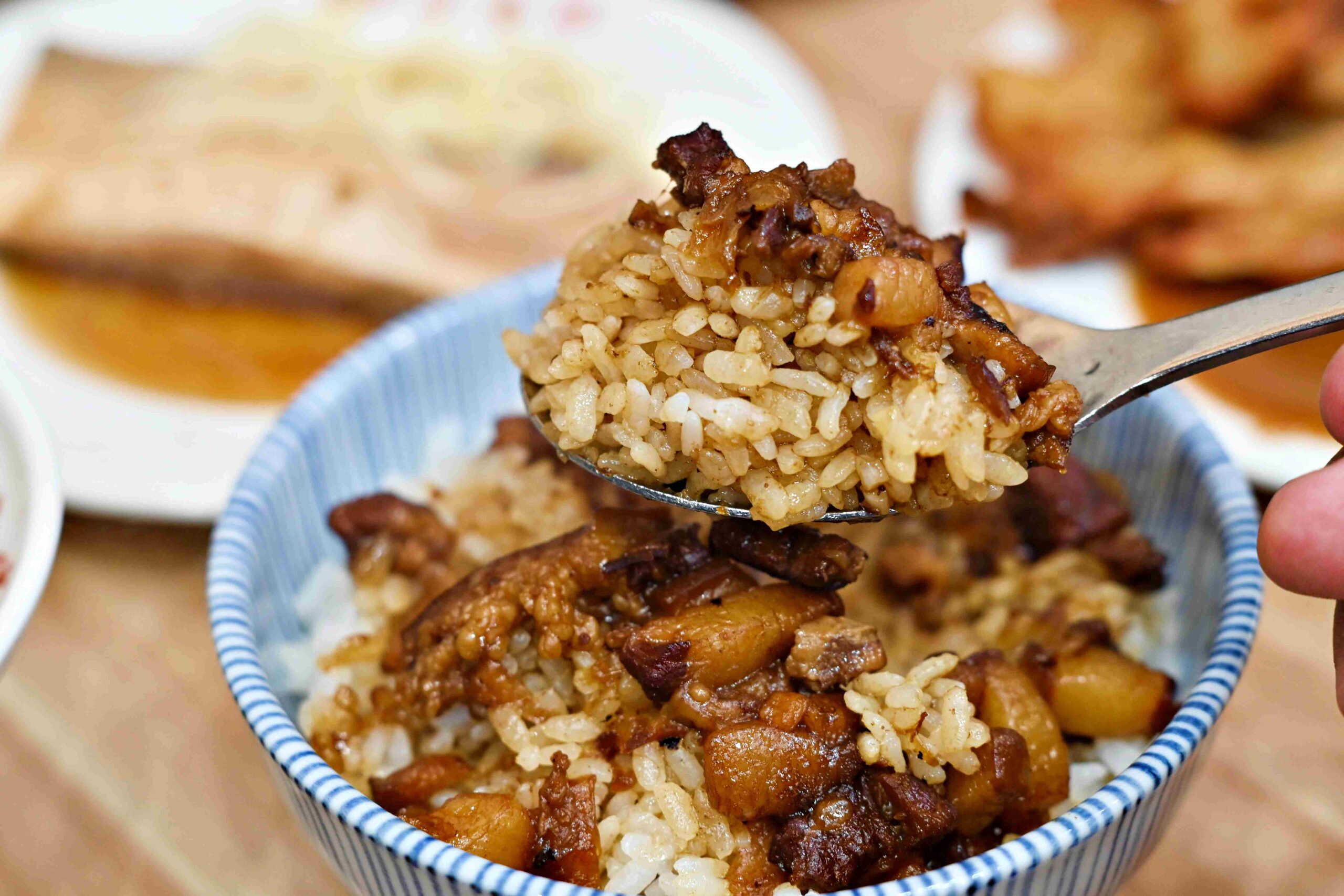 【萬華美食】兩喜號，從挑擔擺攤，到米其林必比登的百年老店推薦（菜單） @趙先生吃飯