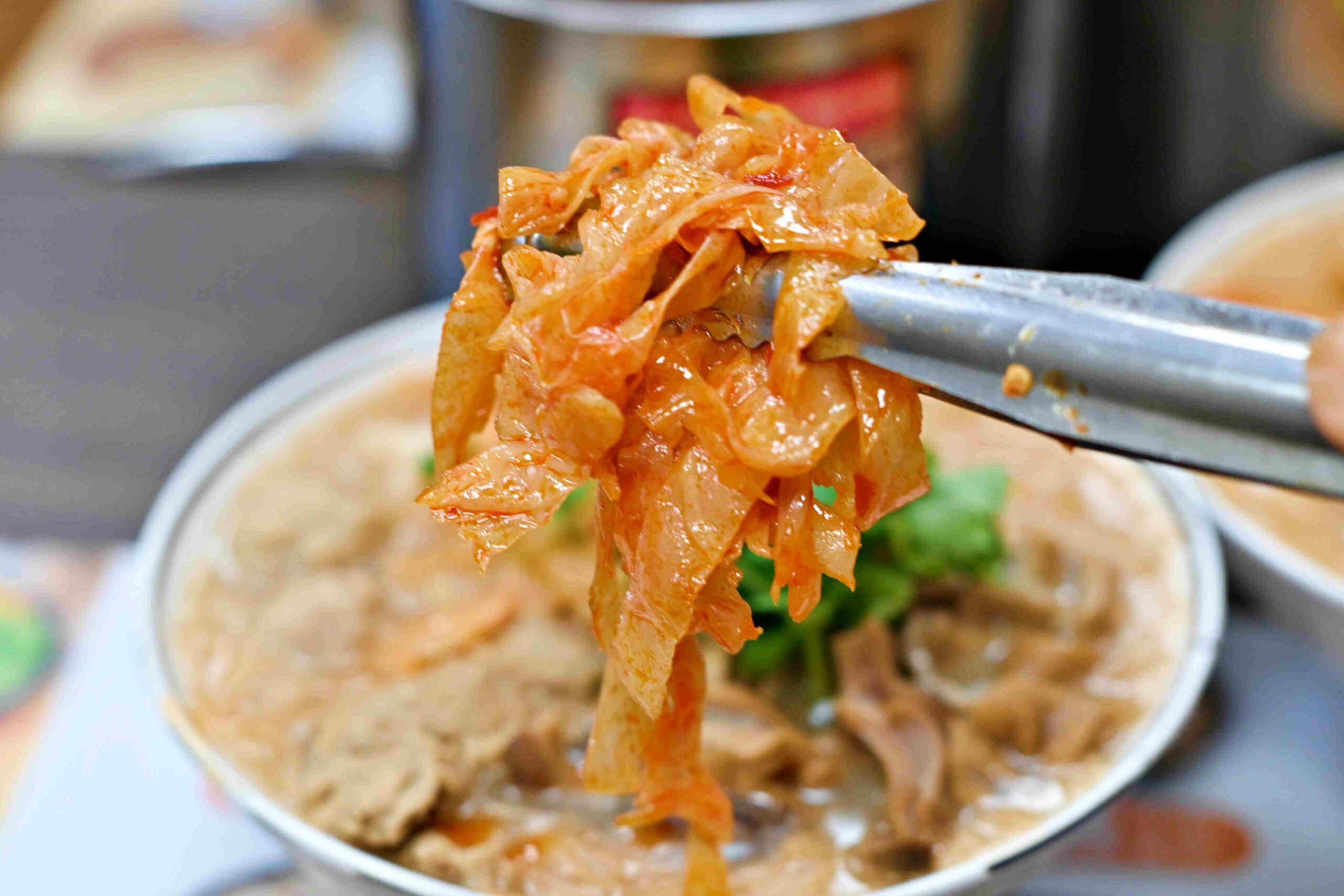 【蘆洲美食】蘆洲七號麵線，料多到碗裝不下，味道極強的隱藏版麵線推(菜單) @趙先生吃飯