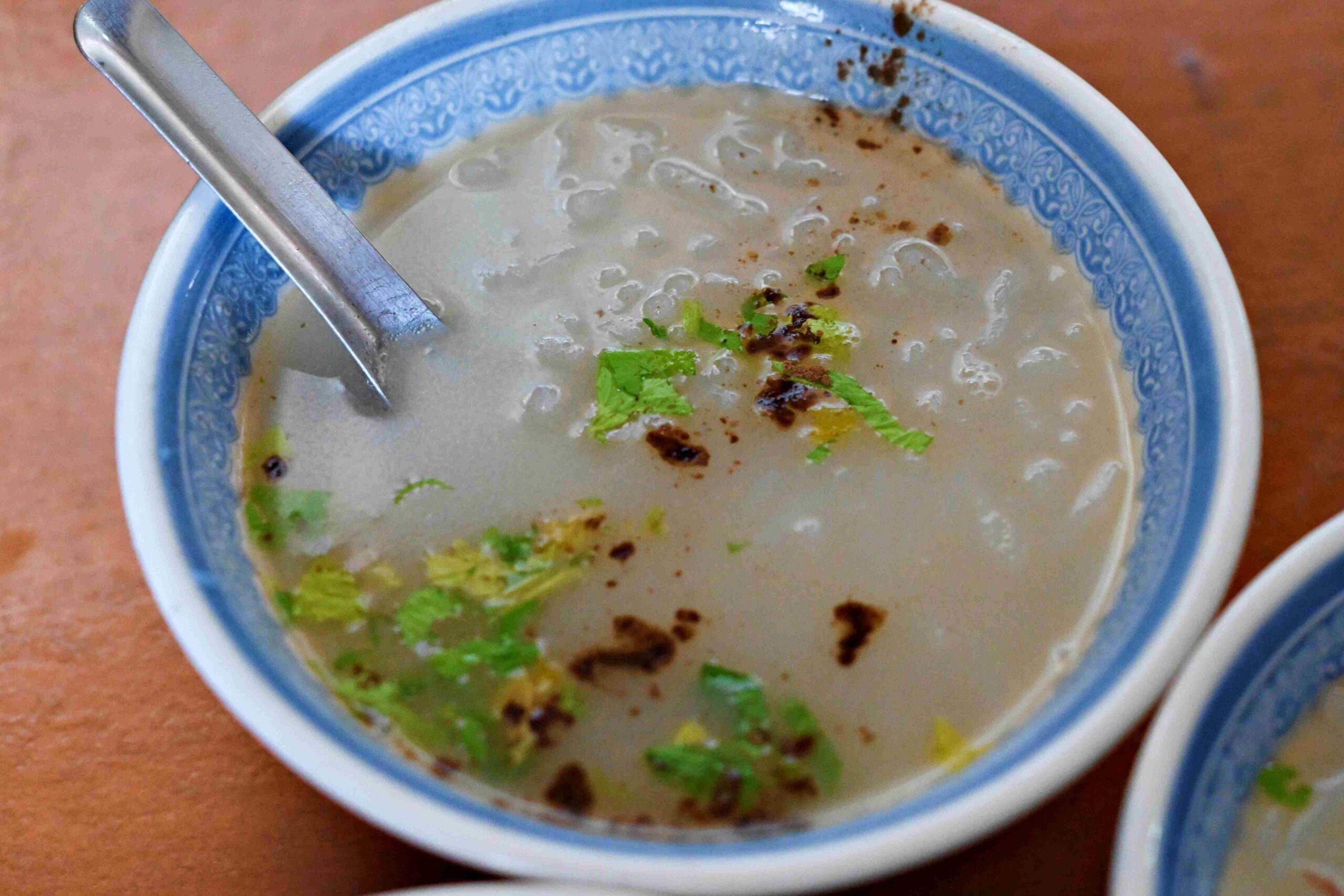 【北門美食】大稻埕米粉湯，巷弄超過80年的黑白切與肉粥推薦（附菜單） @趙先生吃飯