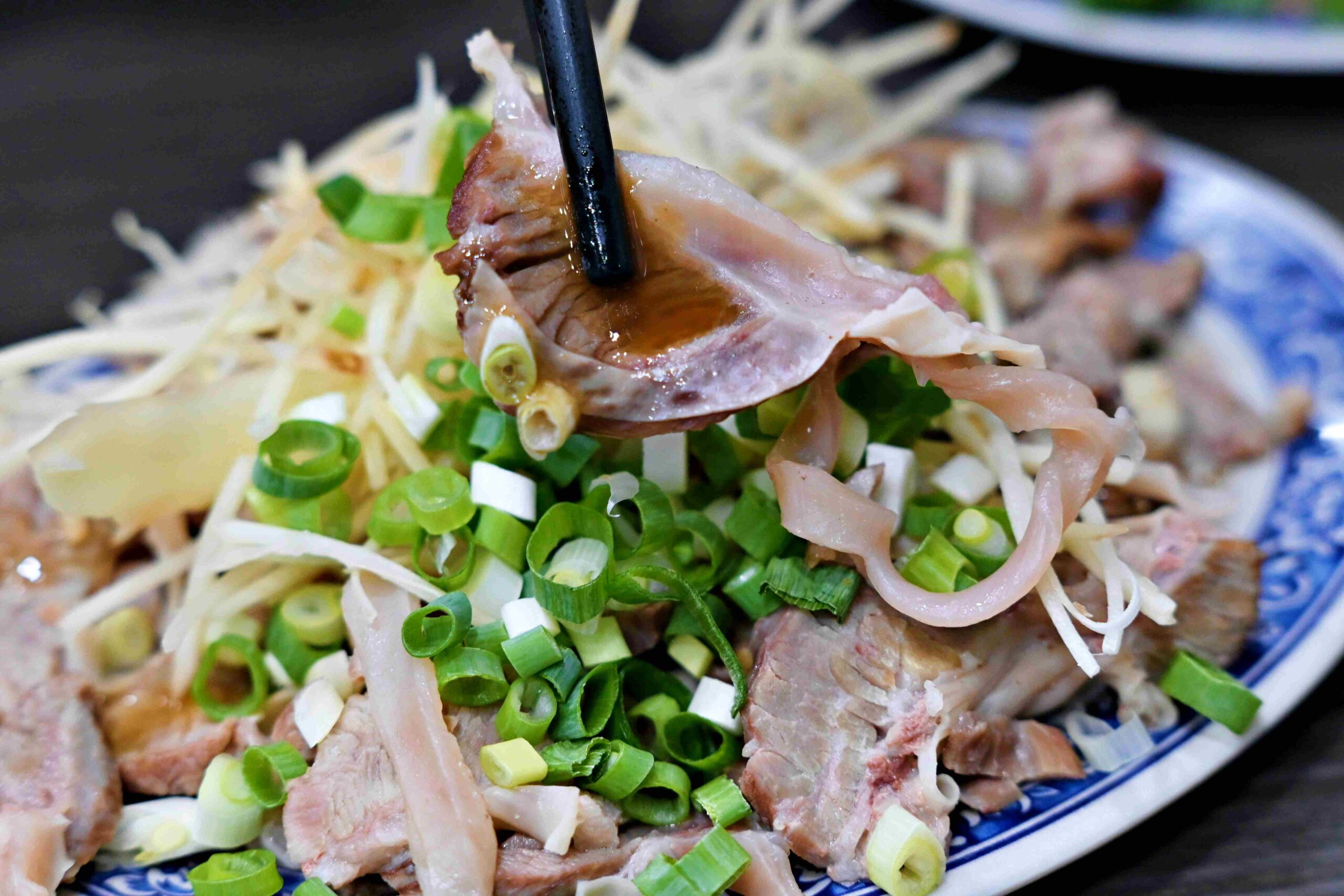 【永和美食】《龜叟の什錦麵》，電視報導認證的國寶級 50 年什錦麵推薦(菜單) @趙先生吃飯