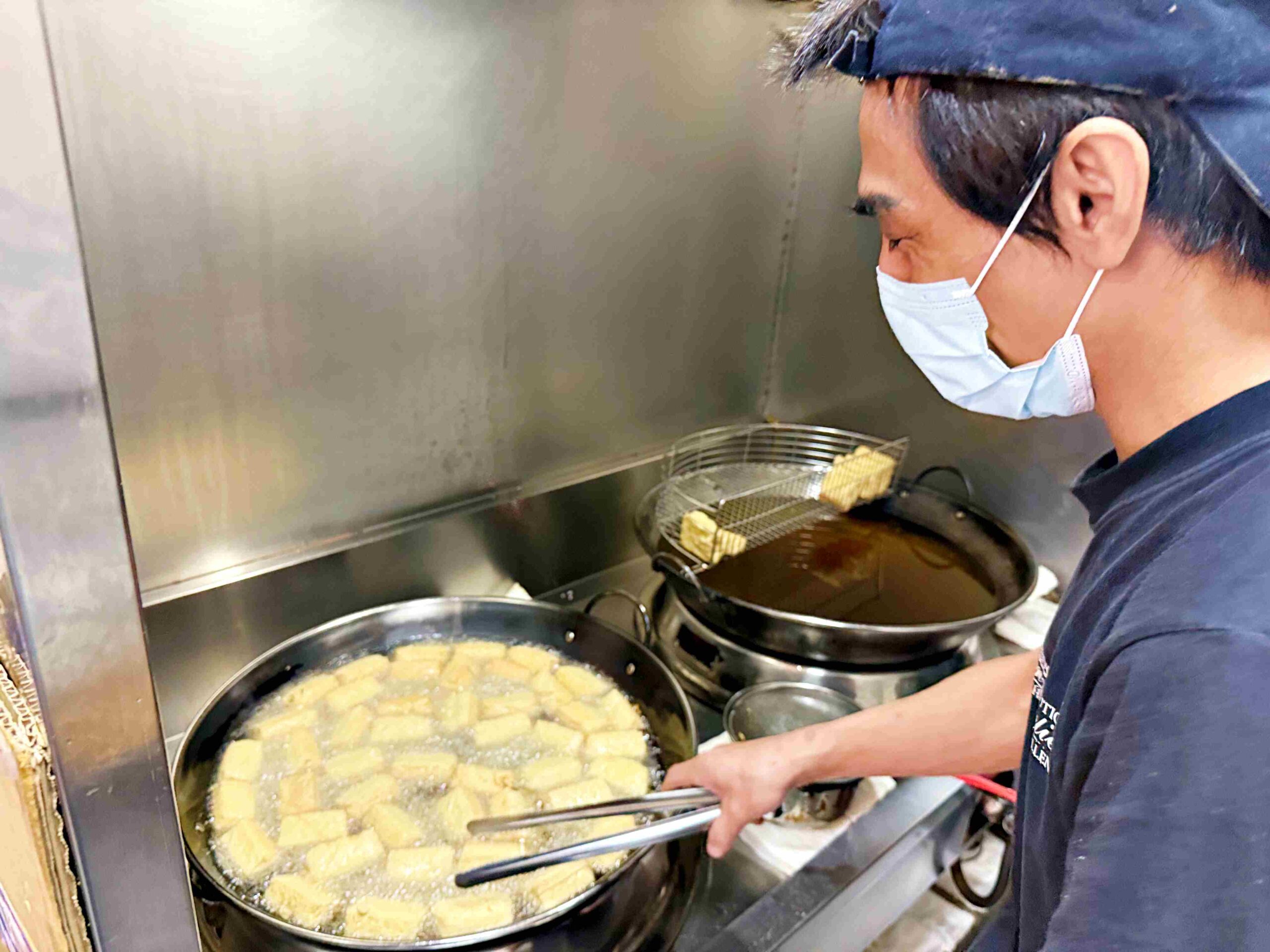 【北投美食】好味道臭豆腐，石牌人氣排隊名店，曾是夜市名店，顧客追著去排隊推薦(菜單) @趙先生吃飯