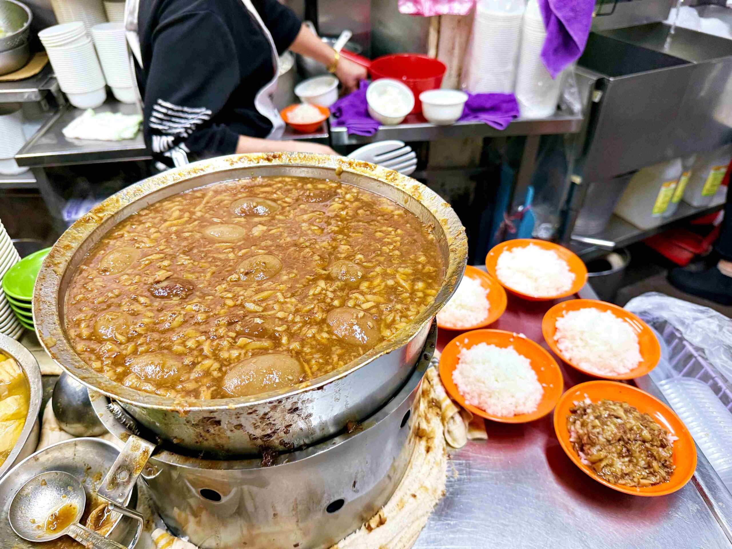 【基隆美食】天一香肉焿順,滷肉飯霸主,入口即化$25元,超滑順推薦(菜單) @趙先生吃飯 【基隆美食】天一香肉焿順,滷肉飯霸主,入口即化$25元,超滑順推薦(菜單) @趙先生吃飯