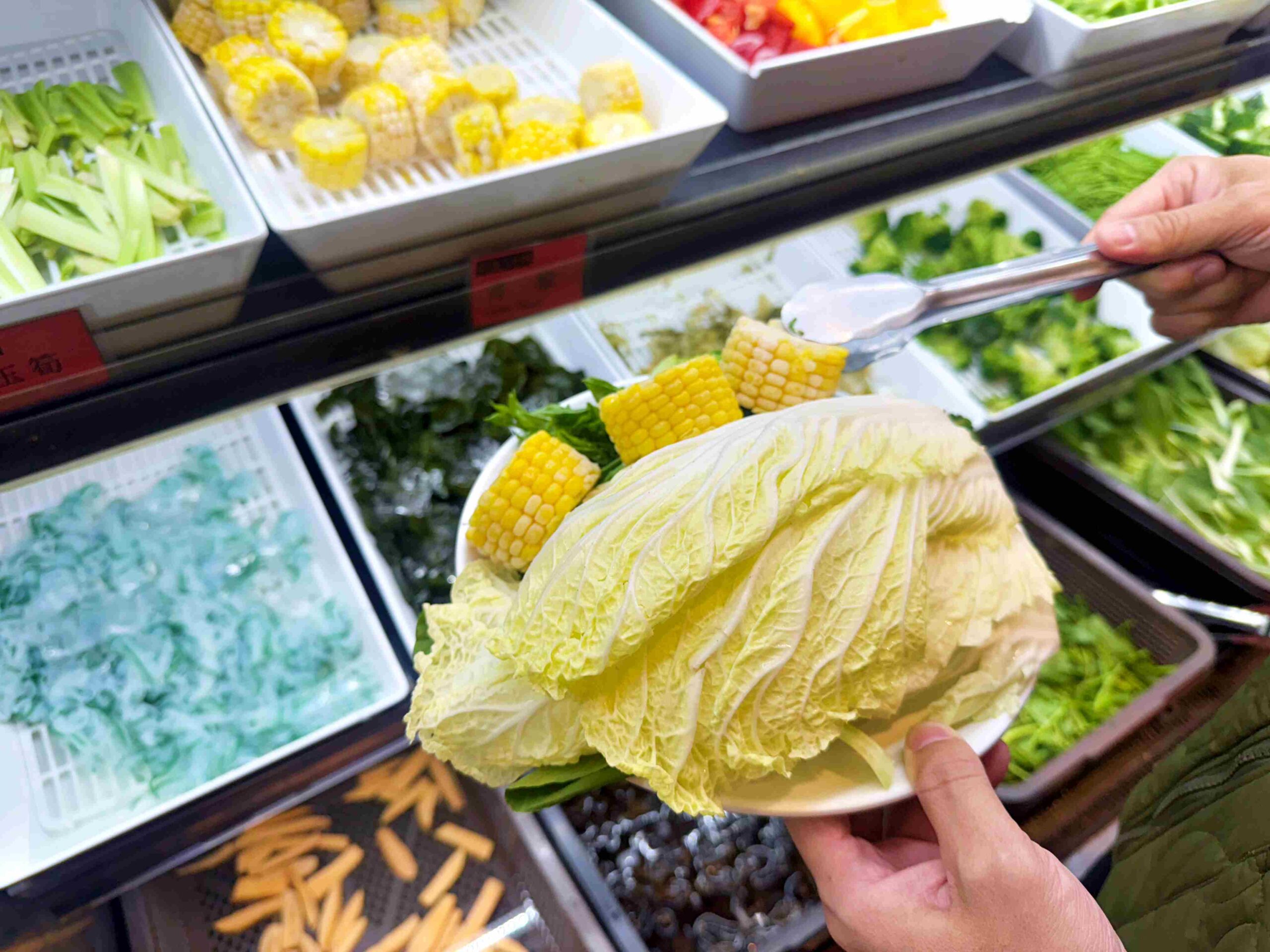 【三重美食】羽葉麻辣火鍋，$539吃超過百樣食材，火鍋+自助餐超划算推薦！(菜單) @趙先生吃飯