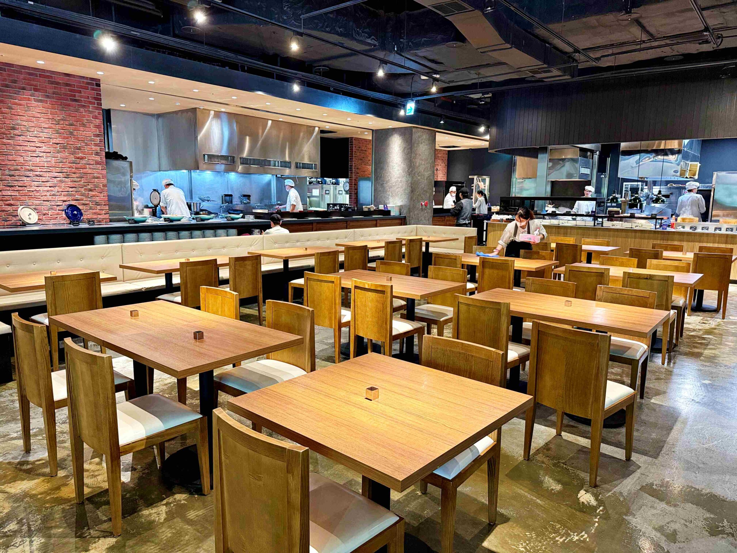 【新莊美食】村民食堂廚窗港點 i-Tower 店，堅持現做超60道港點吃到飽推薦 @趙先生吃飯