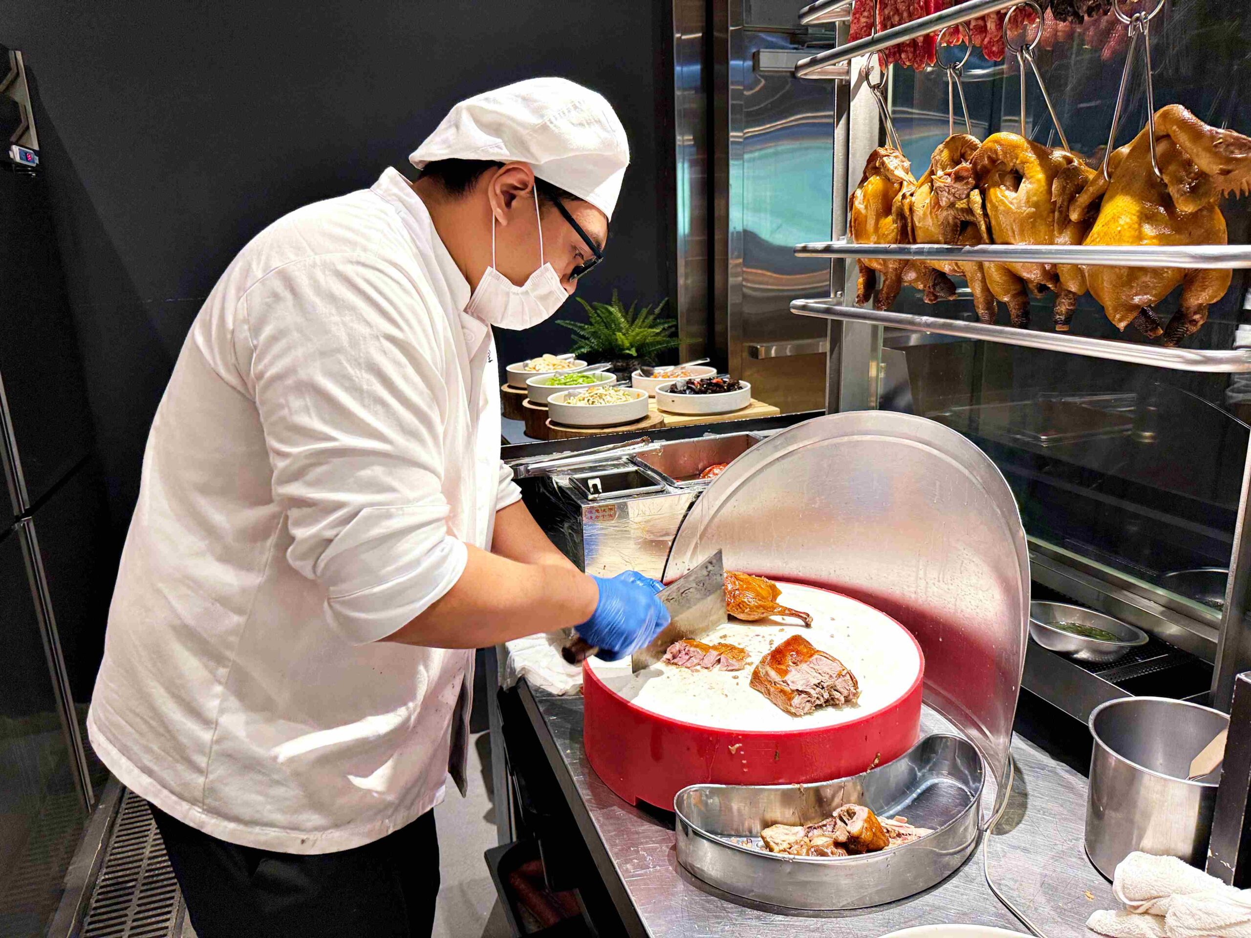 【新莊美食】村民食堂廚窗港點 i-Tower 店，堅持現做超60道港點吃到飽推薦 @趙先生吃飯