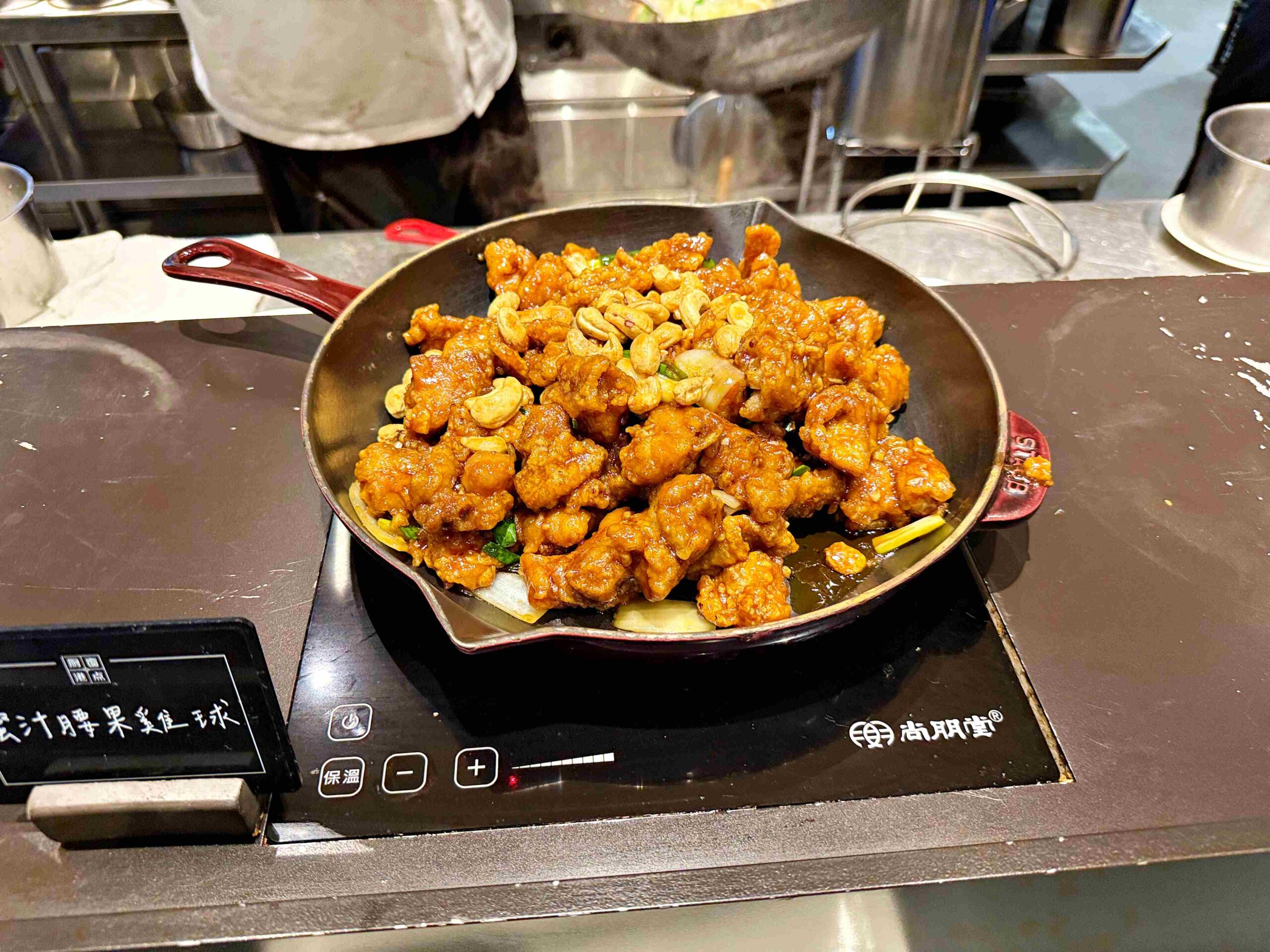 【新莊美食】村民食堂廚窗港點 i-Tower 店，堅持現做超60道港點吃到飽推薦 @趙先生吃飯