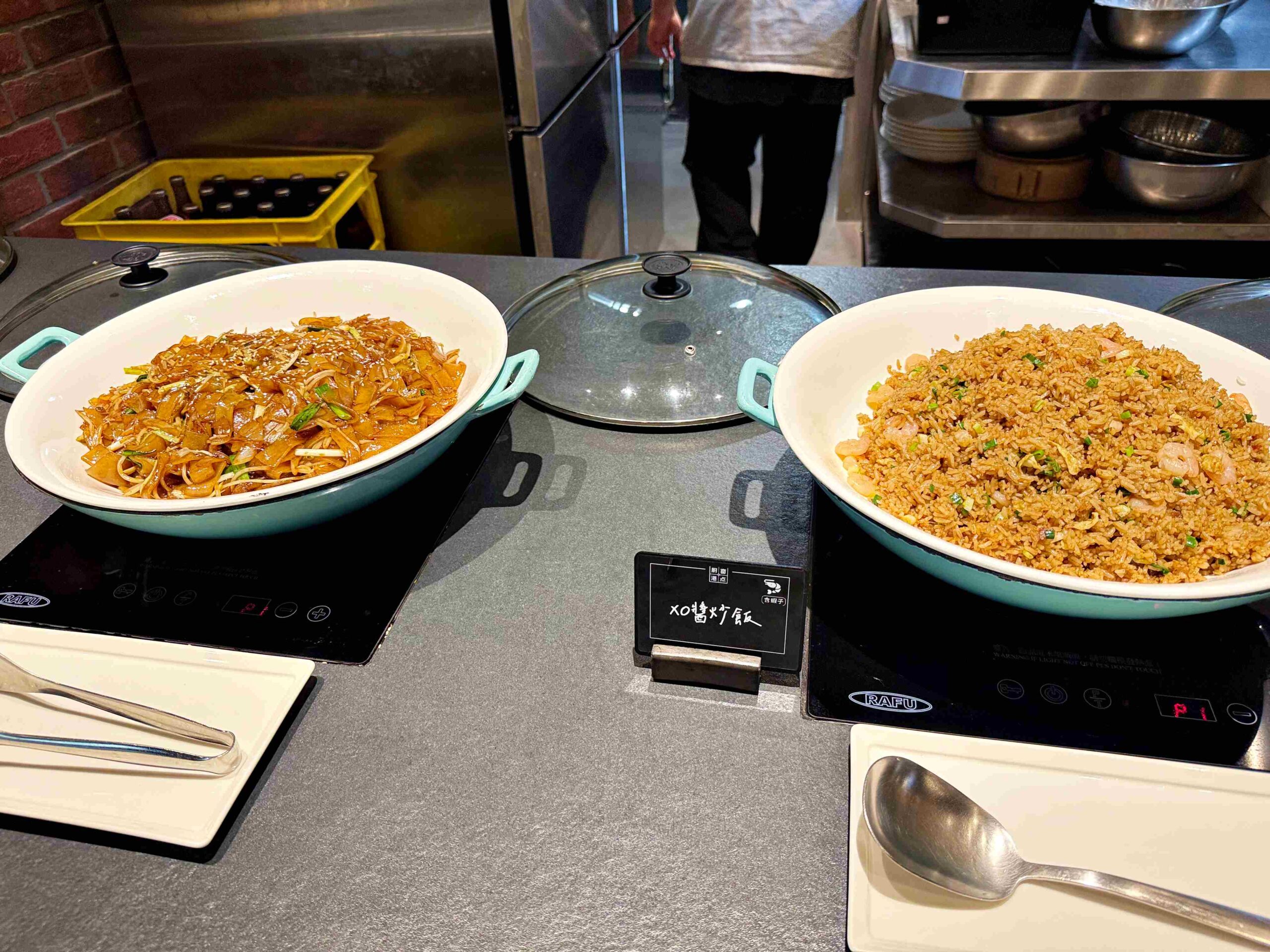 【新莊美食】村民食堂廚窗港點 i-Tower 店，堅持現做超60道港點吃到飽推薦 @趙先生吃飯