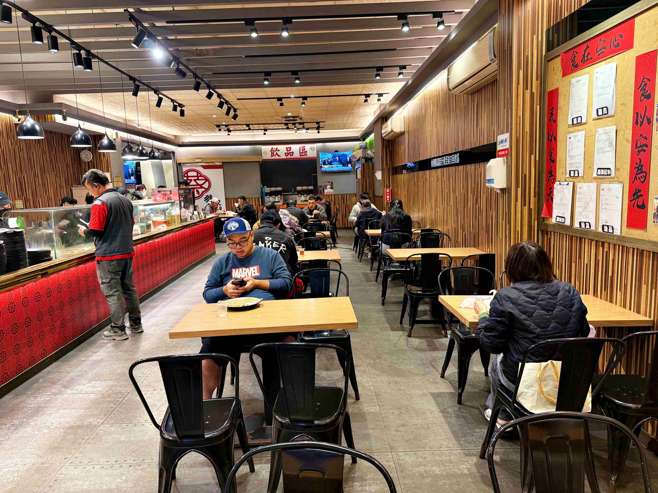 【林口美食】蔡家排骨，一隻豬僅做50份排骨，厚實酥脆多汁推薦（菜單） @趙先生吃飯