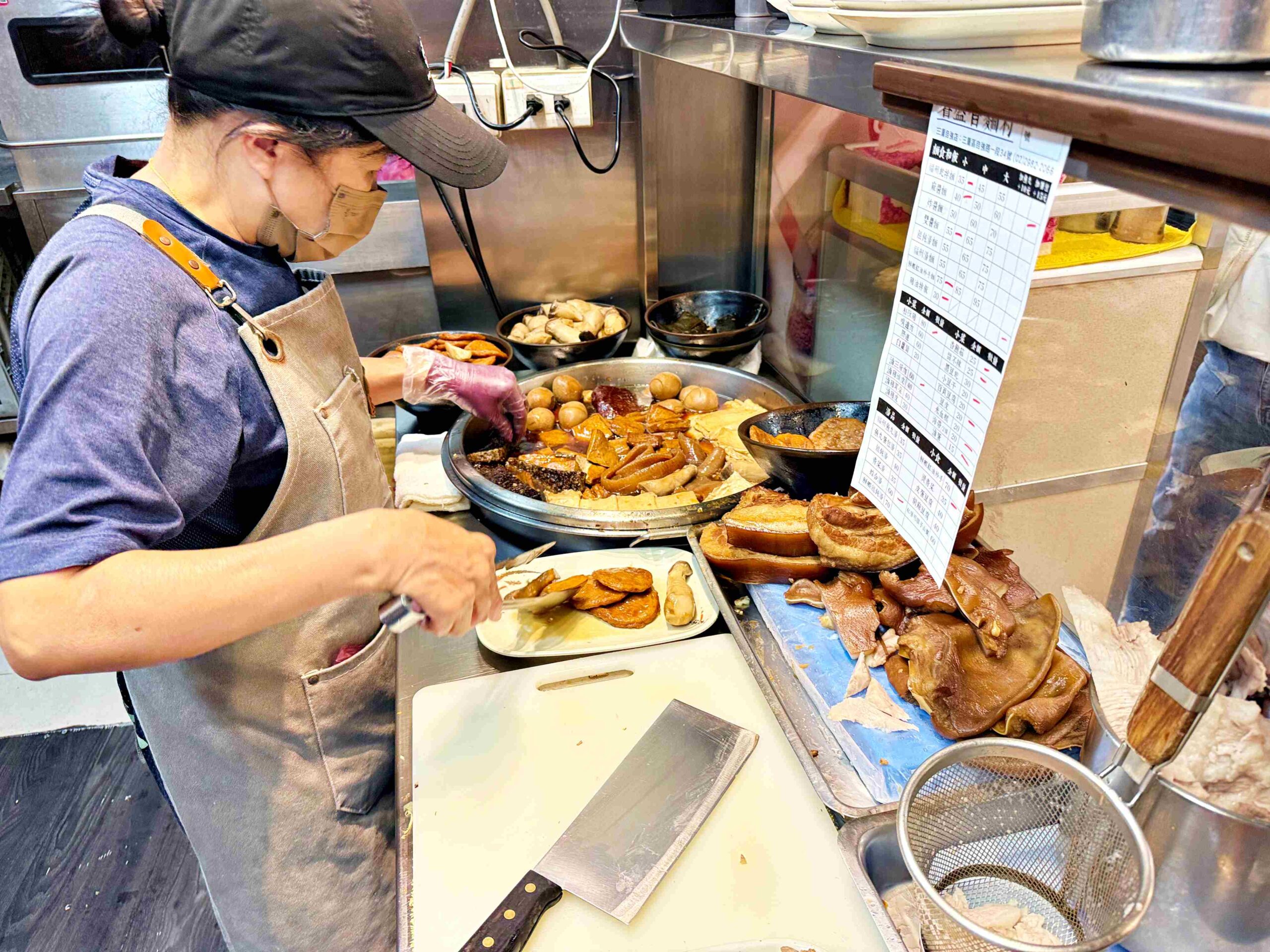 【三重美食】睿盛香麵村,37 年老字號麵店,工廠自製麵條+豬油蝦油香氣太有記憶點推薦!(菜單) @趙先生吃飯 【三重美食】睿盛香麵村,37 年老字號麵店,工廠自製麵條+豬油蝦油香氣太有記憶點推薦!(菜單) @趙先生吃飯