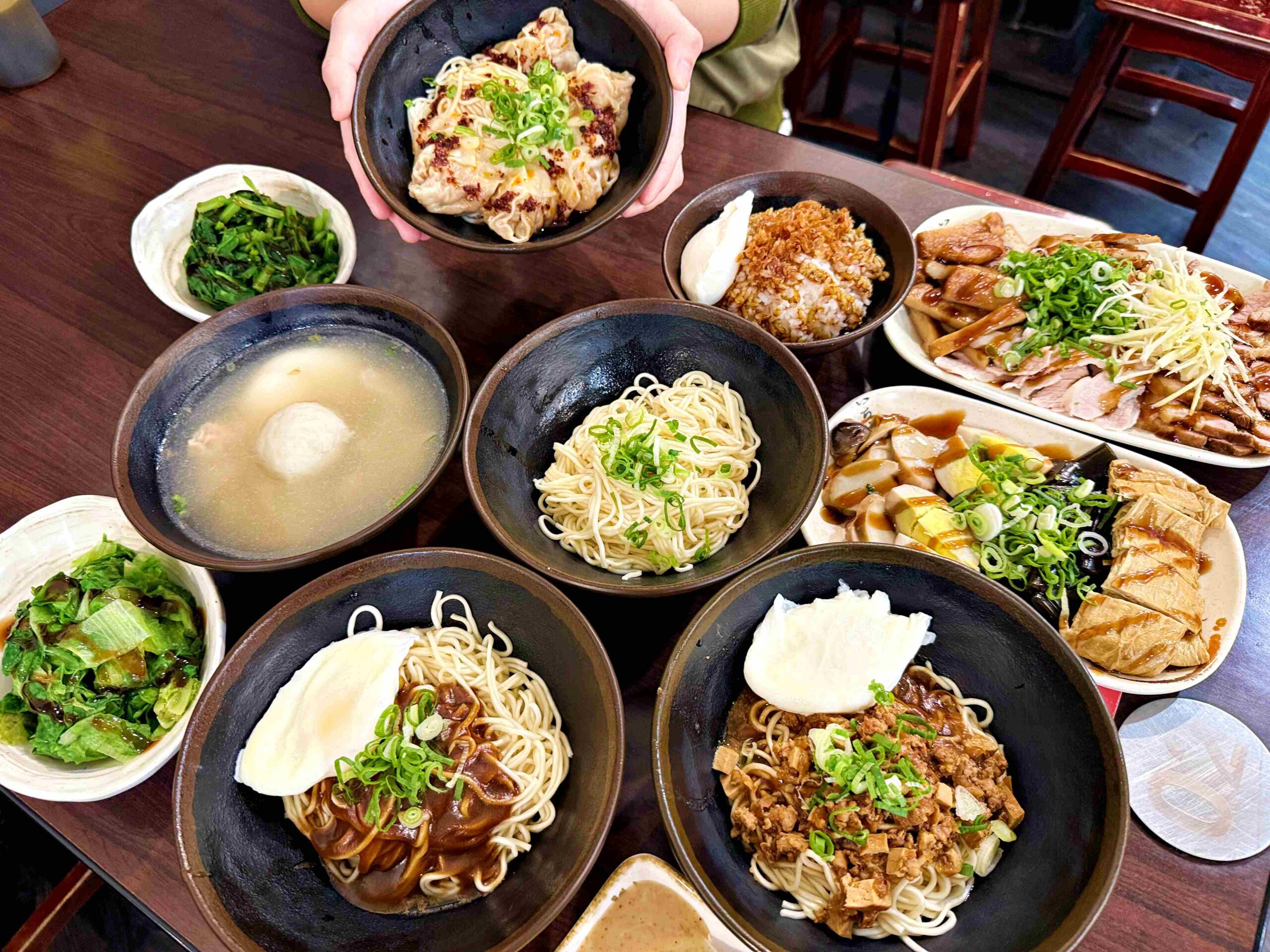 【中山美食】台北晶華酒店栢麗廳，必看快閃泰市場吃到飽！(菜單) @趙先生吃飯