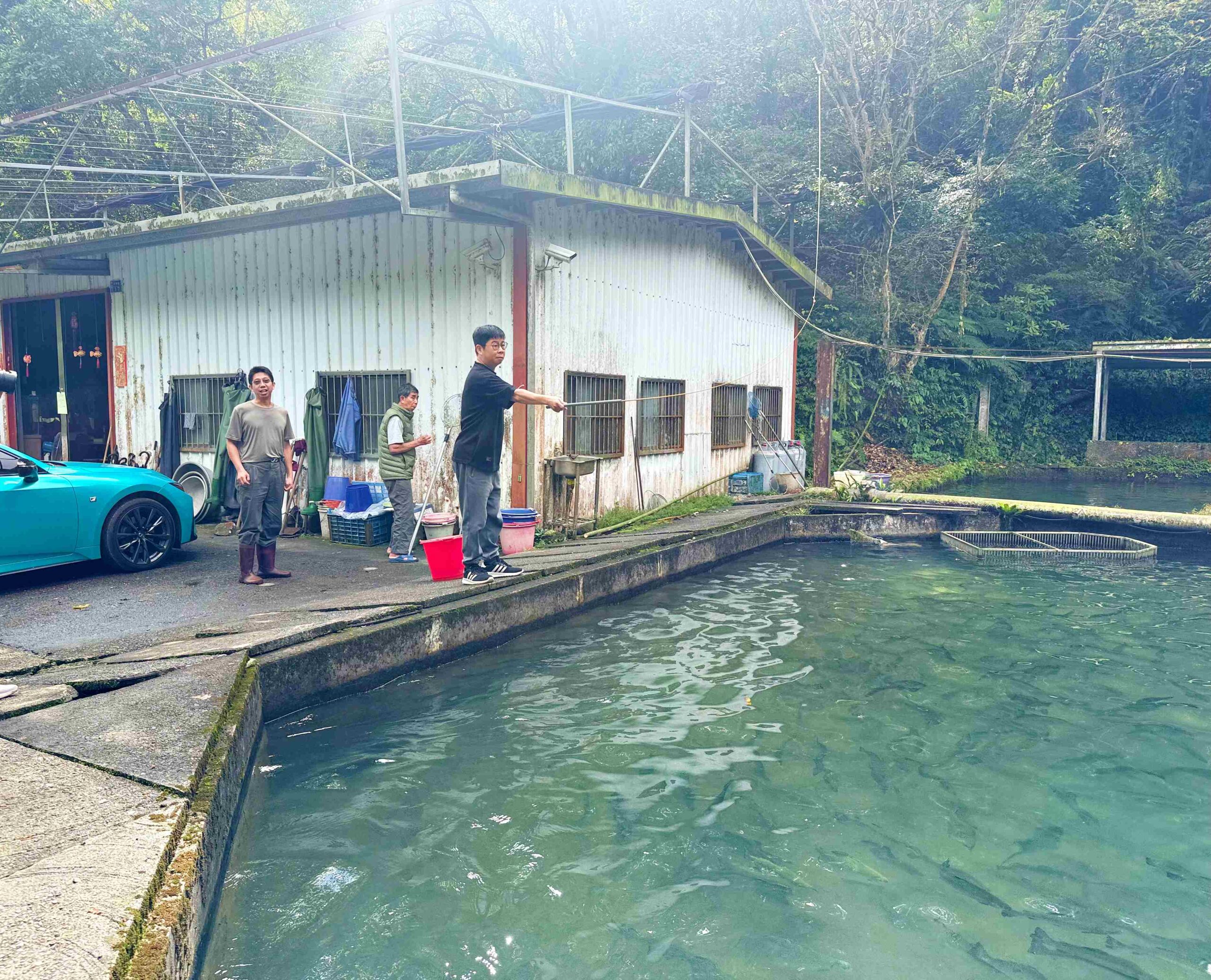 【宜蘭美食】苦花大王，深山活魚秘境餐廳，池邊到餐桌的活魚現撈推薦(菜單) @趙先生吃飯