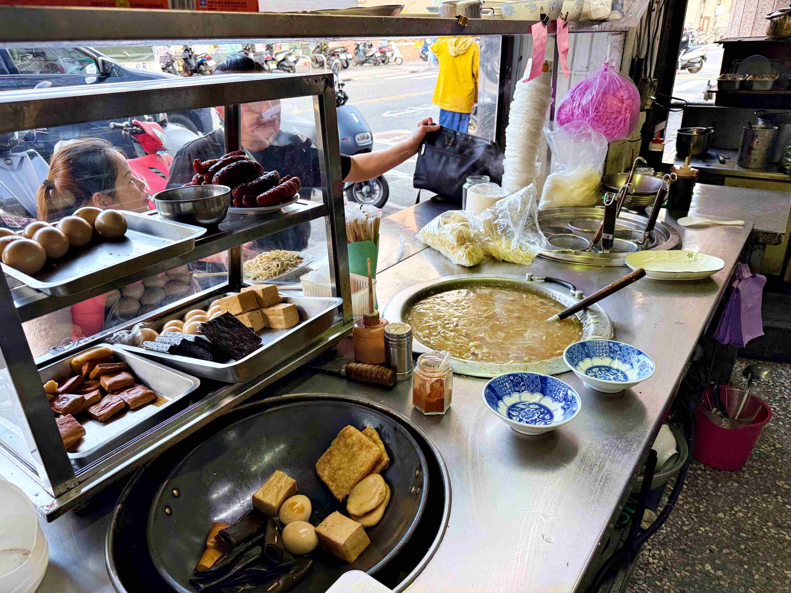 【新莊美食】生炒鴨肉羹，無名卻爆強，50元肉嫩又多，湯頭回甘，隱藏版強店推薦！(菜單) @趙先生吃飯