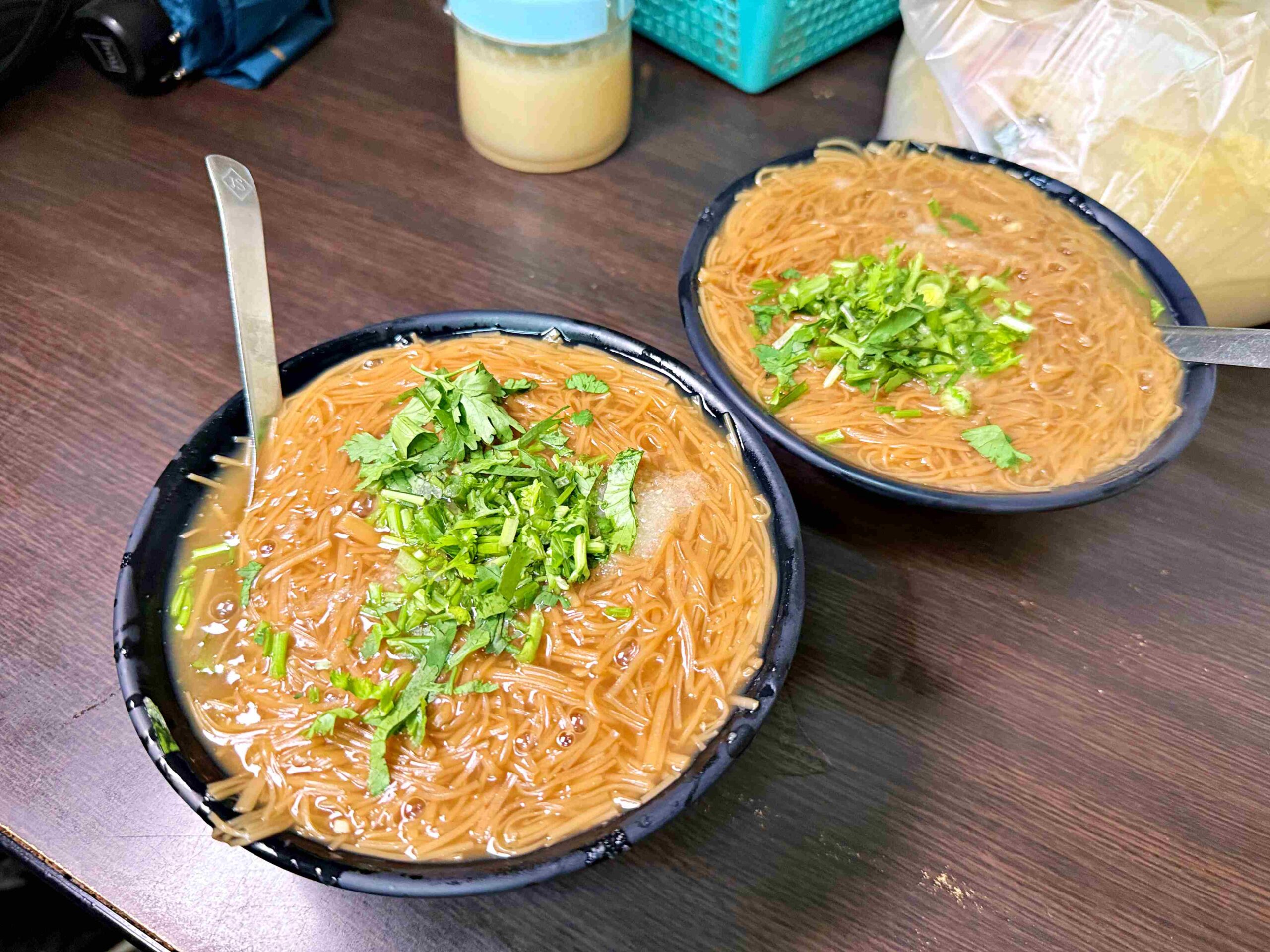 【大安區美食】樂業麵線,特殊配料藏在麵線底下的狠角色推薦(菜單) @趙先生吃飯 【大安區美食】樂業麵線,特殊配料藏在麵線底下的狠角色推薦(菜單) @趙先生吃飯