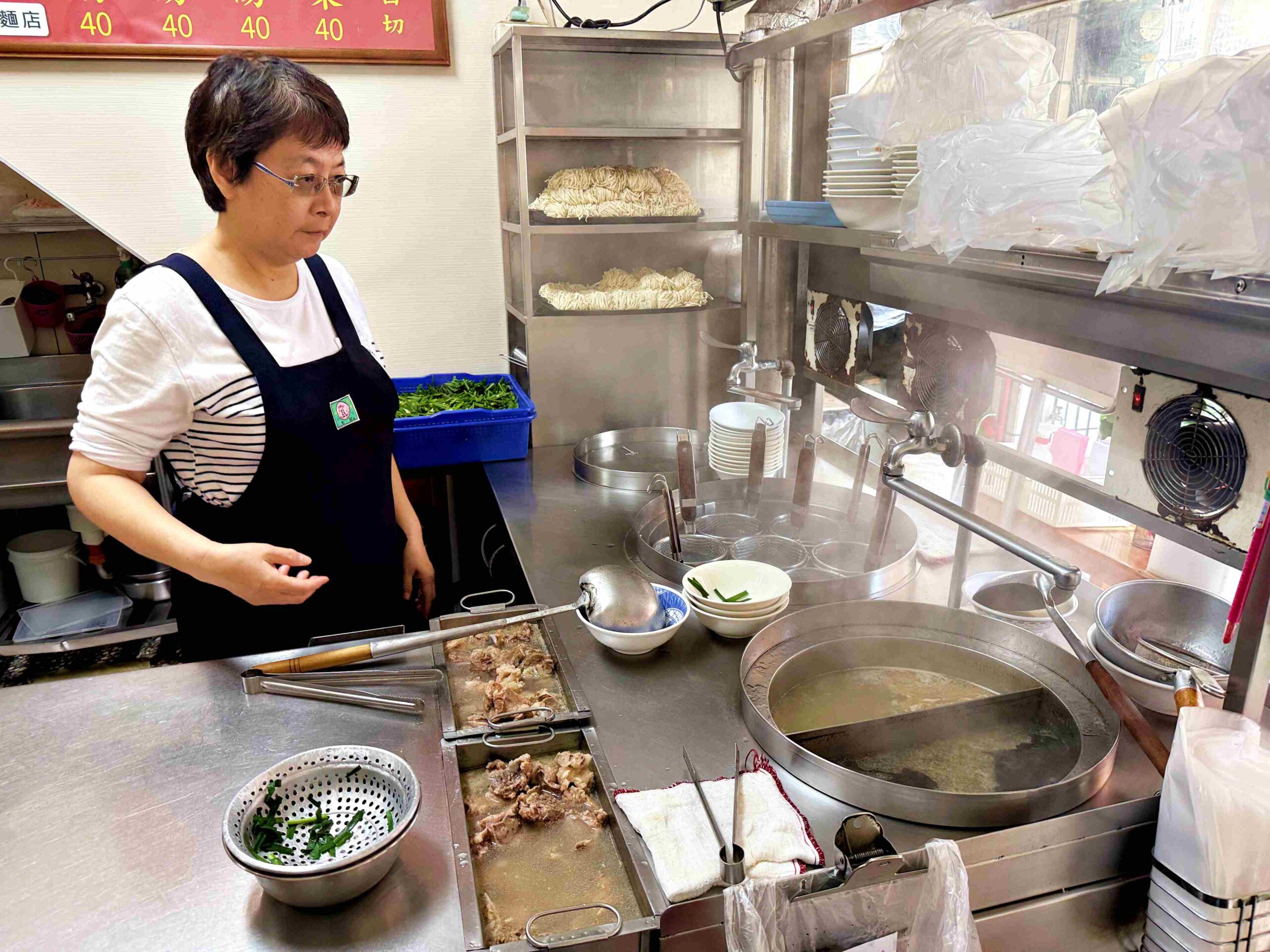 【大橋頭美食】老麵店，雙北最強乾麵！70 年老店四醬麵真的很好吃推薦(菜單) @趙先生吃飯