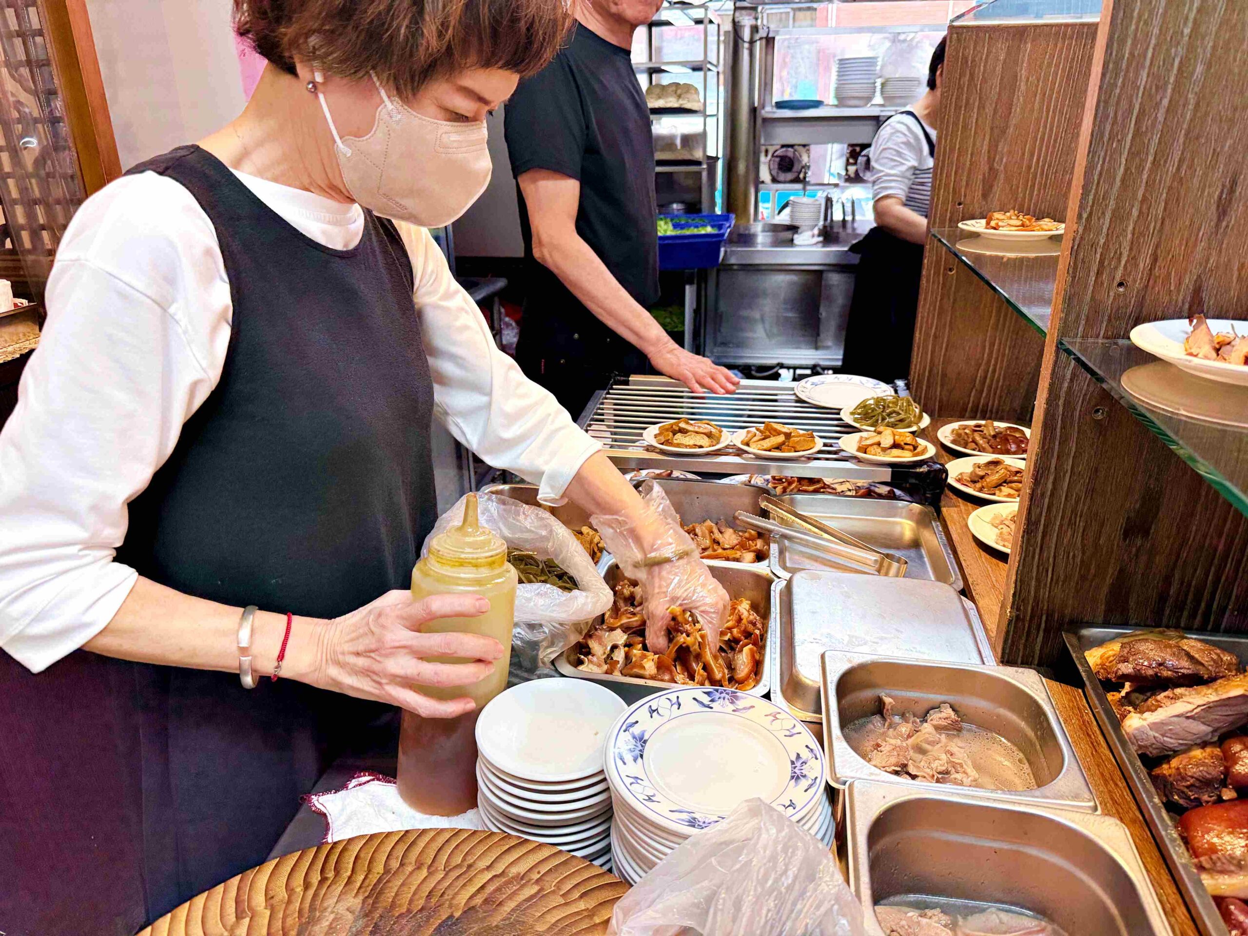【大橋頭美食】老麵店，雙北最強乾麵！70 年老店四醬麵真的很好吃推薦(菜單) @趙先生吃飯