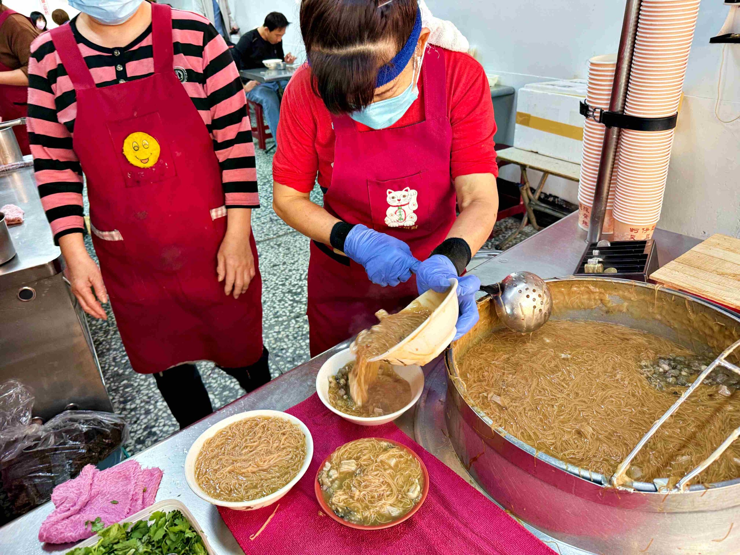 【新莊美食】中港蚵仔麵線,蚵仔麵線、臭豆腐、腸旺鴨血、甜不辣都超強又便宜推薦(菜單) @趙先生吃飯 【新莊美食】中港蚵仔麵線,蚵仔麵線、臭豆腐、腸旺鴨血、甜不辣都超強又便宜推薦(菜單) @趙先生吃飯