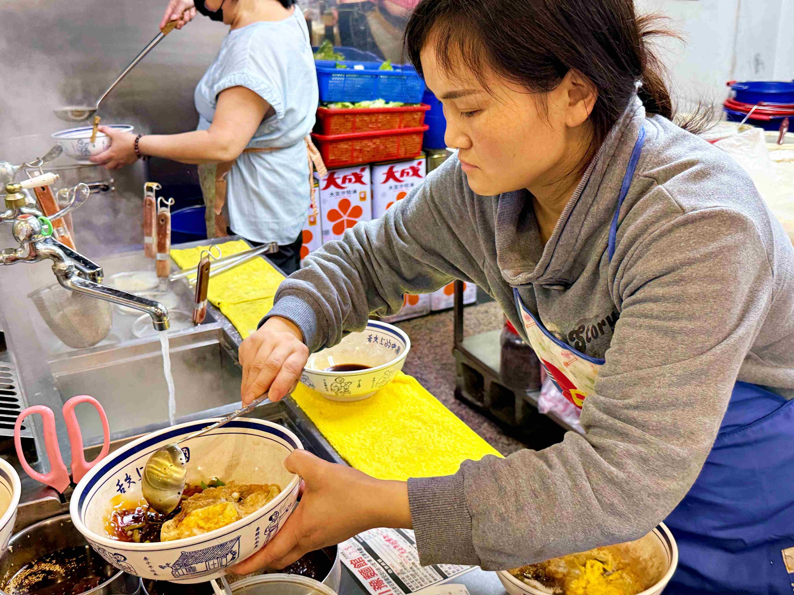 【新莊美食】川豫麵館,道地中式料理,乾麵、湯麵、個人鍋都超強推薦(菜單) @趙先生吃飯 【新莊美食】川豫麵館,道地中式料理,乾麵、湯麵、個人鍋都超強推薦(菜單) @趙先生吃飯