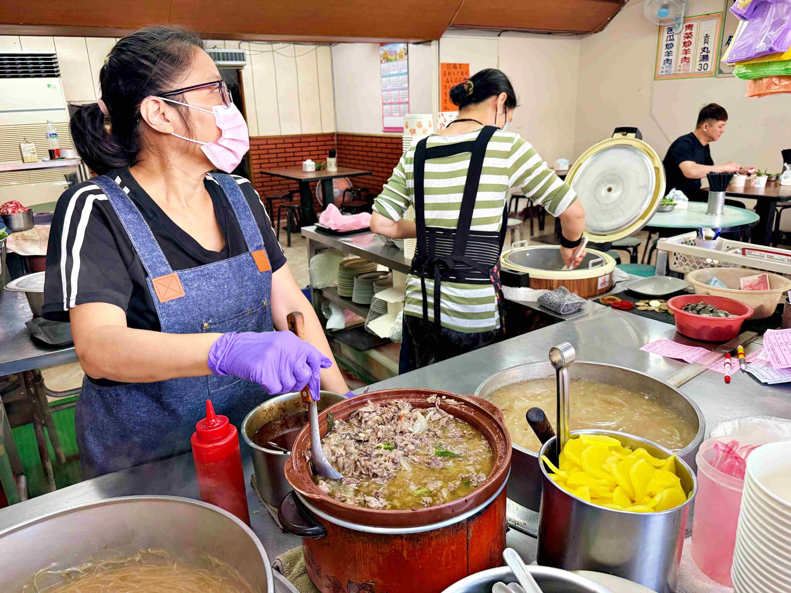 【三重美食】正羊肉榮總店,老字號羊肉飯,許多外縣市客人專程跑來吃推薦(附菜單) @趙先生吃飯 【三重美食】正羊肉榮總店,老字號羊肉飯,許多外縣市客人專程跑來吃推薦(附菜單) @趙先生吃飯