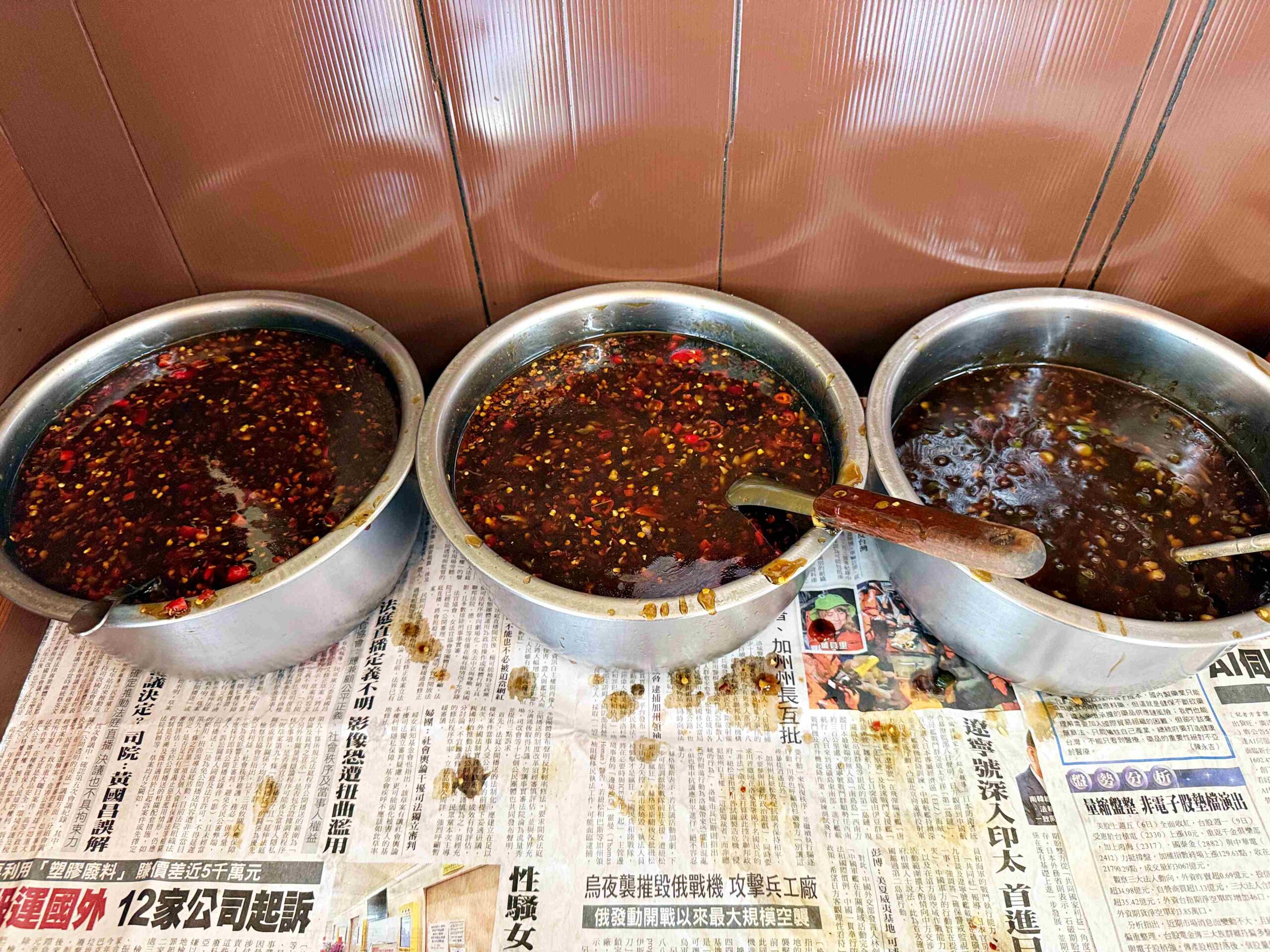 【三重美食】大胖烏醋麵,55年經典在地小吃店,烏醋麵跟小菜都超強推薦(附菜單) @趙先生吃飯 【三重美食】大胖烏醋麵,55年經典在地小吃店,烏醋麵跟小菜都超強推薦(附菜單) @趙先生吃飯