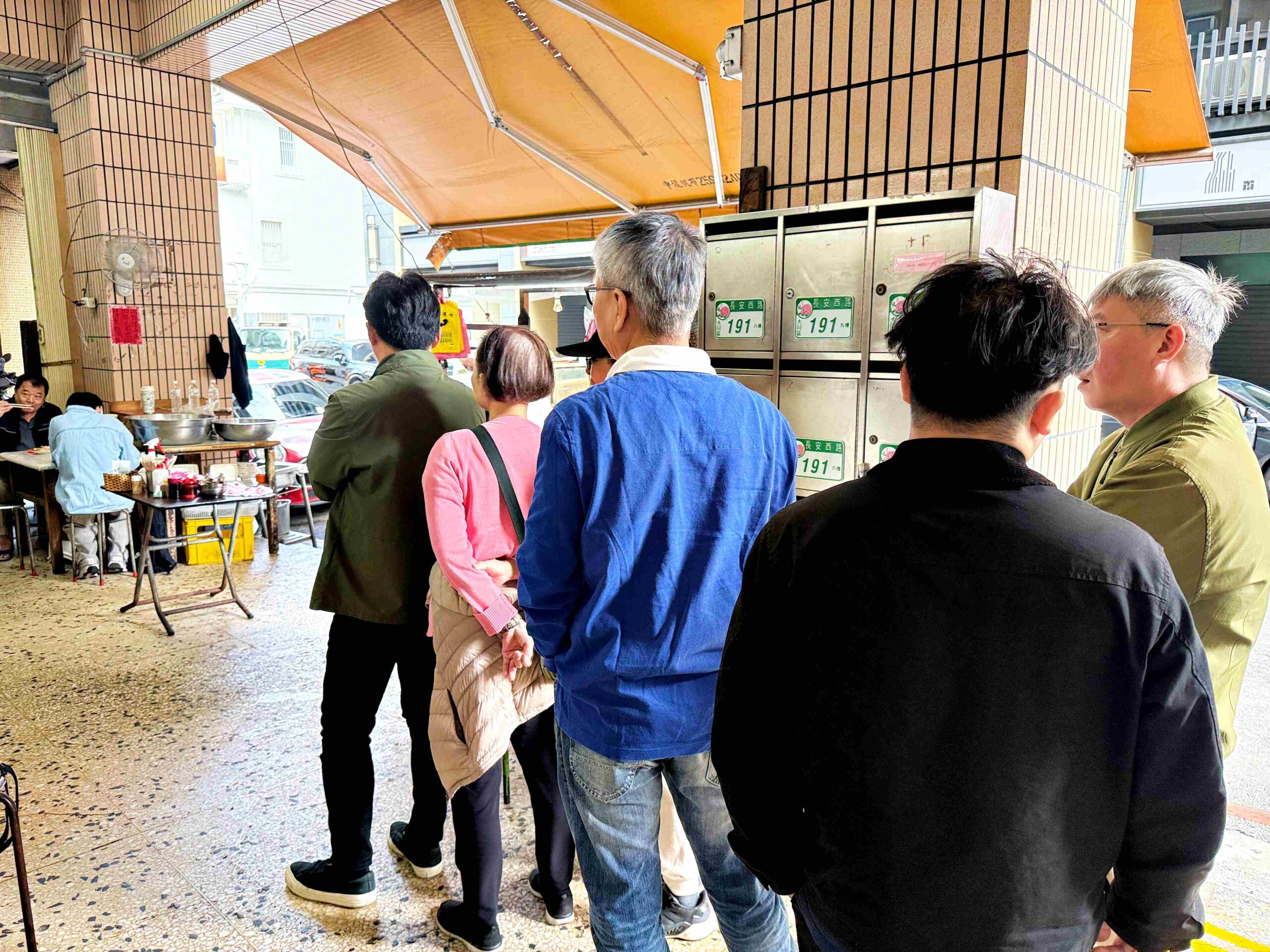 【北門美食】黑點雞肉，巷弄內連日本觀光客超愛的古早味小吃推薦(菜單) @趙先生吃飯