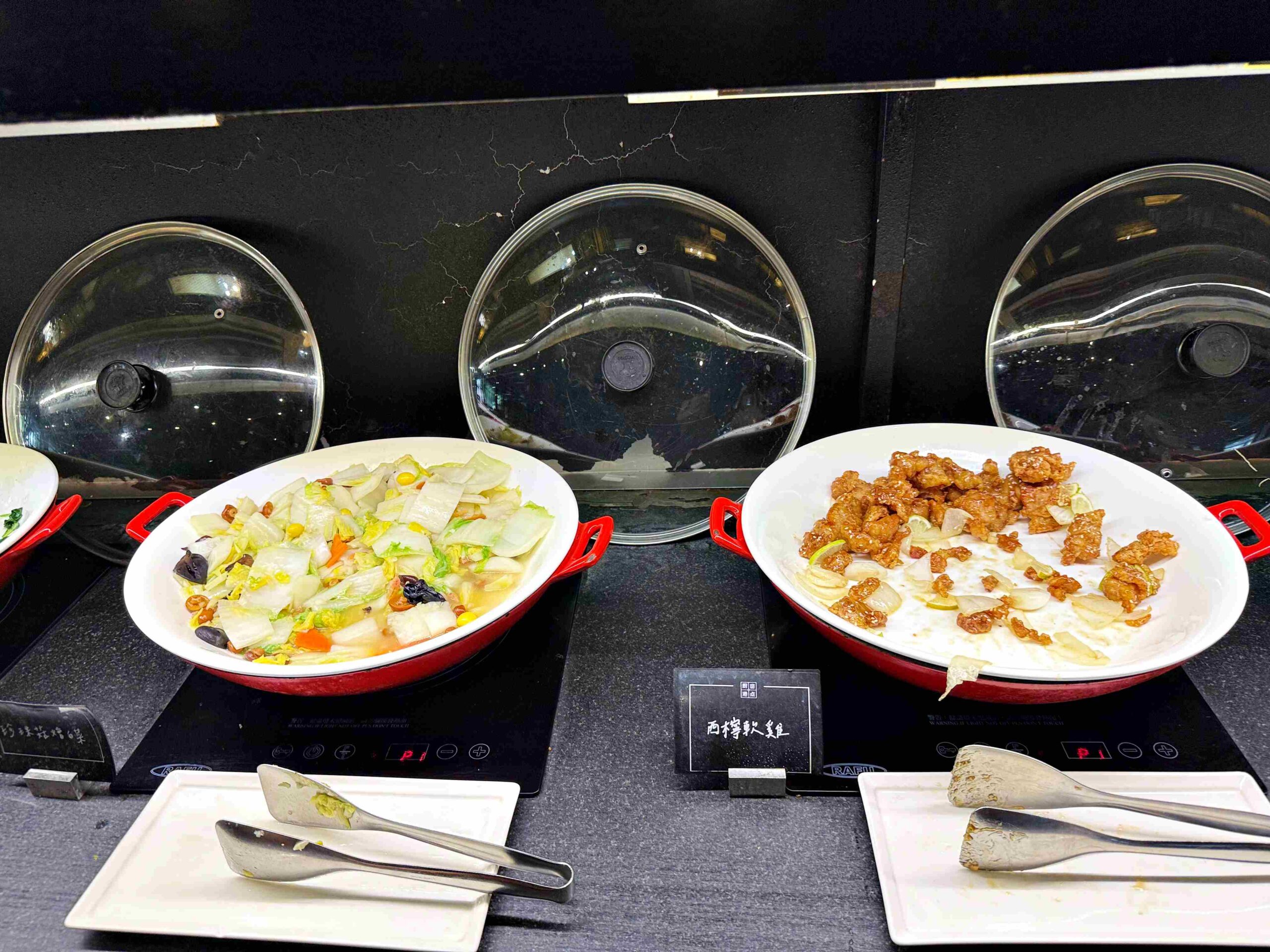 【桃園美食】村民食堂廚窗港點桃園店，便宜好吃高人氣港式飲茶吃到飽推薦 @趙先生吃飯