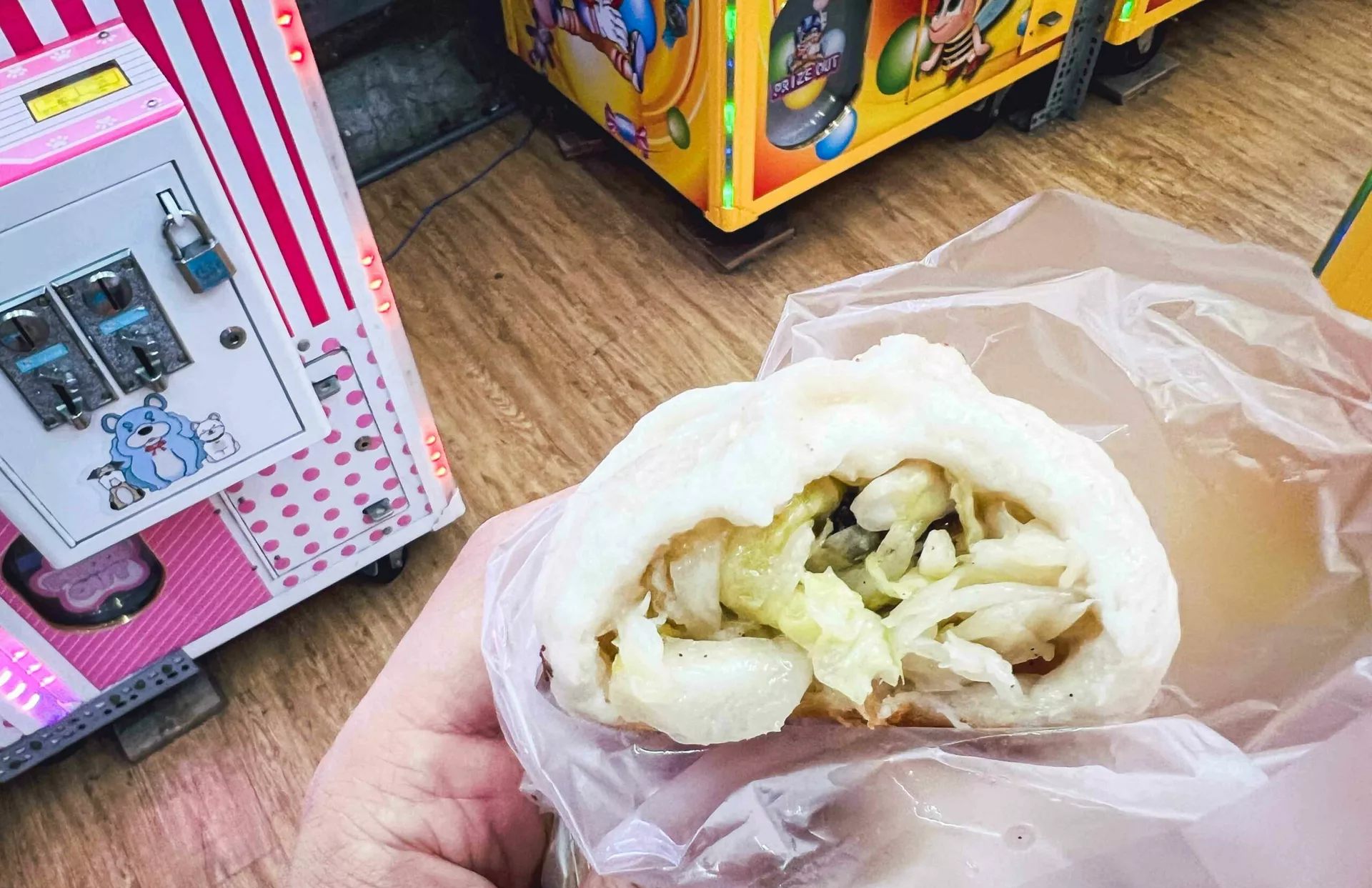 【士林夜市美食】鍾家原上海生煎包，米其林，現包現煎口感超無敵推薦(菜單) @趙先生吃飯