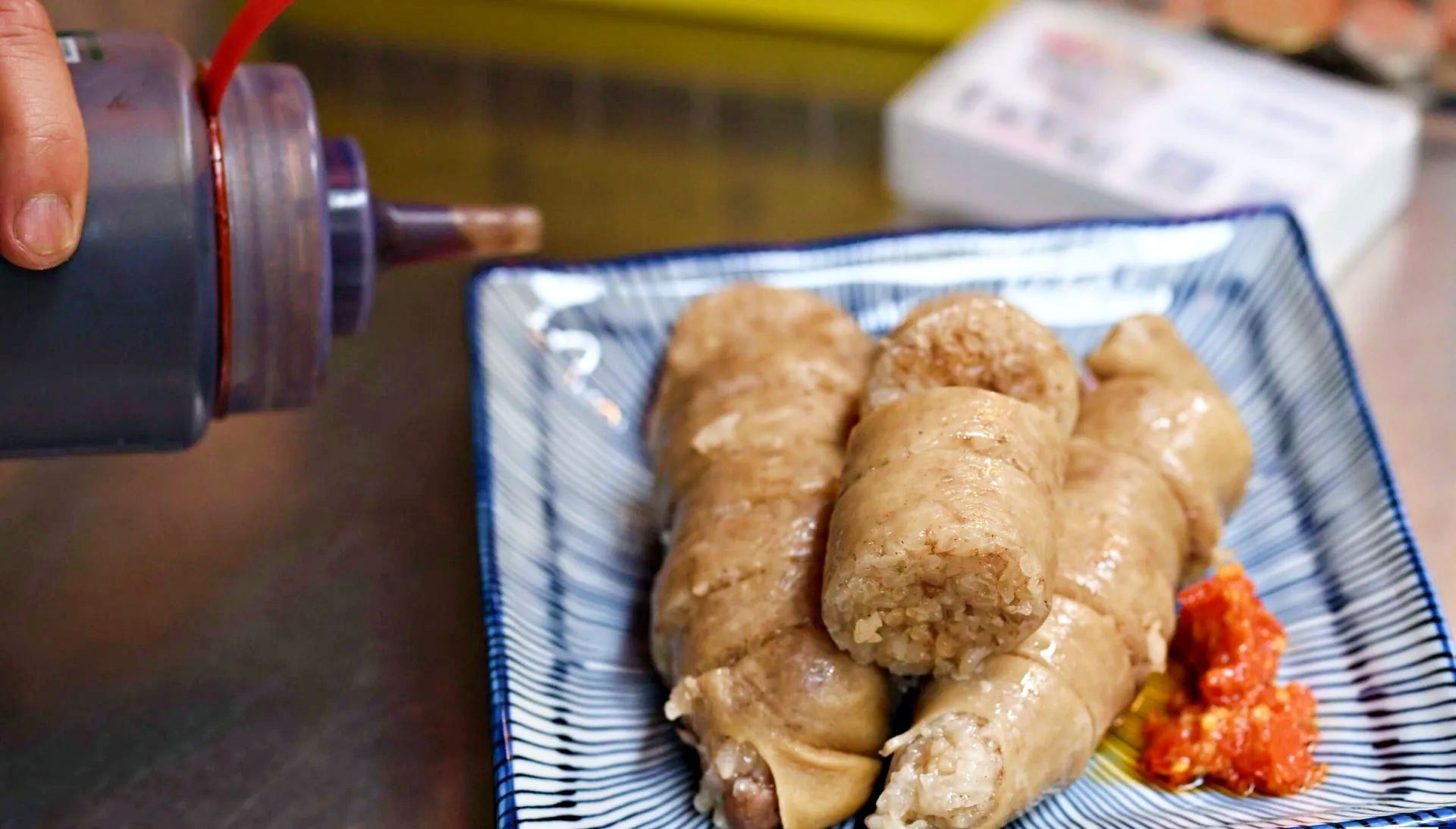 【士林美食】士林堃叔手作糯米腸，堅持手作的限量美味，雞湯也很強推薦(菜單) @趙先生吃飯