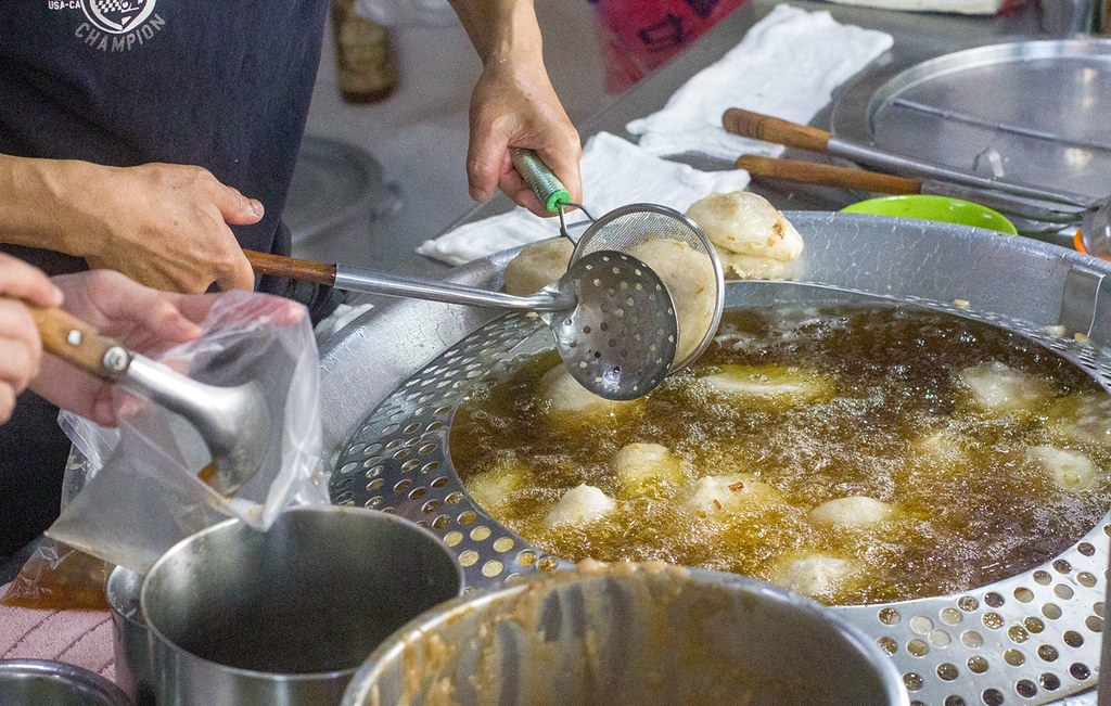 【永安市場美食】30年老店北斗肉圓，高評價，一份兩顆超飽足，清甜湯頭推薦(菜單) @趙先生吃飯