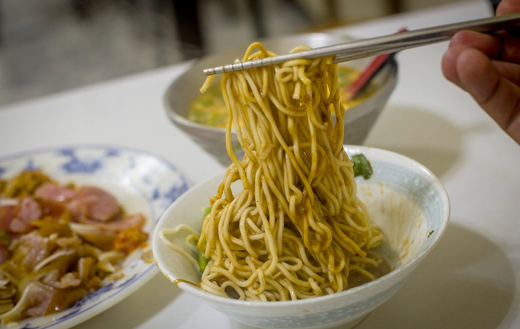 【大安美食】麗馥小吃，60年的眷村口味，滷味、炸醬麵超厲害(菜單) @趙先生吃飯