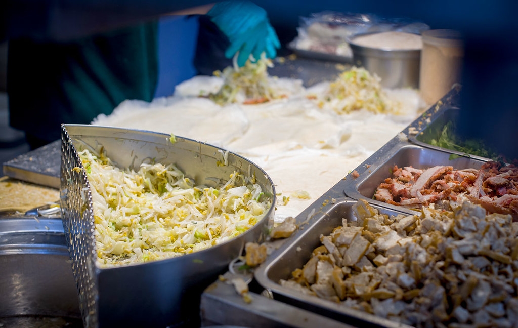 【東門美食】惠Q潤餅，市場內超排隊名店，極度好吃推薦(菜單) @趙先生吃飯