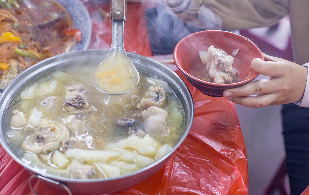 【台北美食】青菜園，平日也爆滿的竹子湖土雞霸主，絕對必吃推薦(菜單) @趙先生吃飯