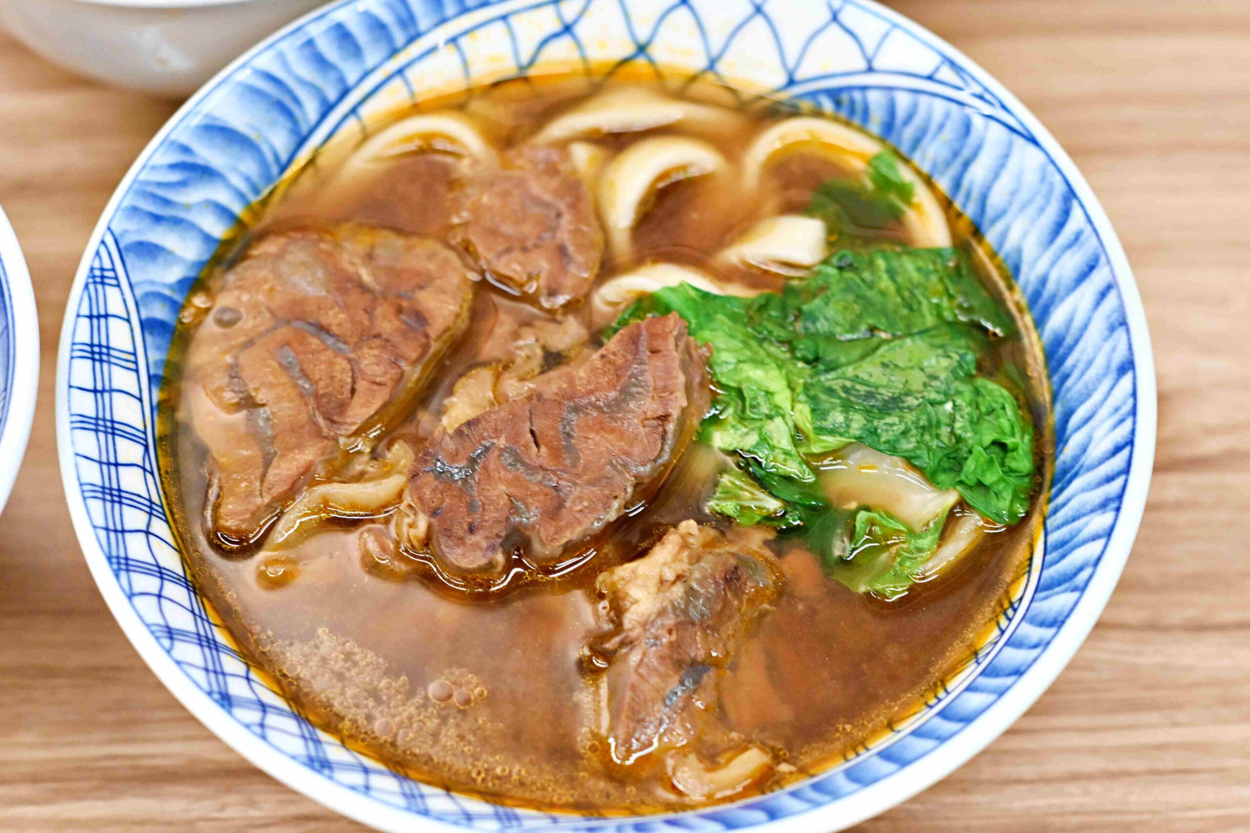 【中永和美食】東引快刀手中和店，乾麵、牛肉麵、控肉飯跟滷味超強推薦(菜單) @趙先生吃飯