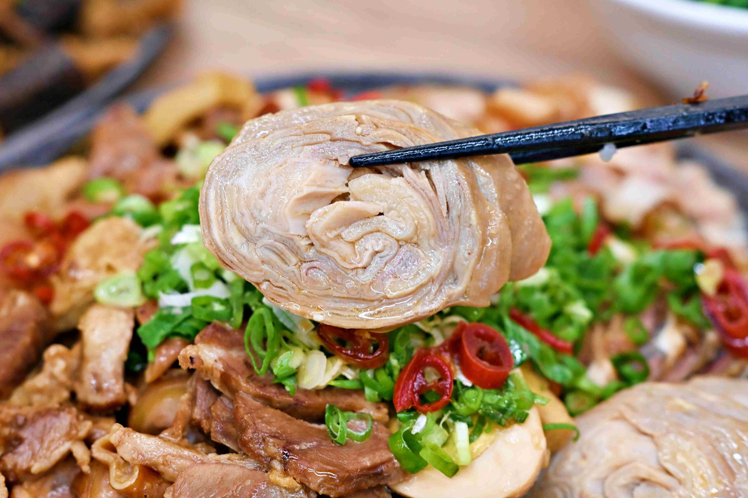 【中永和美食】東引快刀手中和店，乾麵、牛肉麵、控肉飯跟滷味超強推薦(菜單) @趙先生吃飯