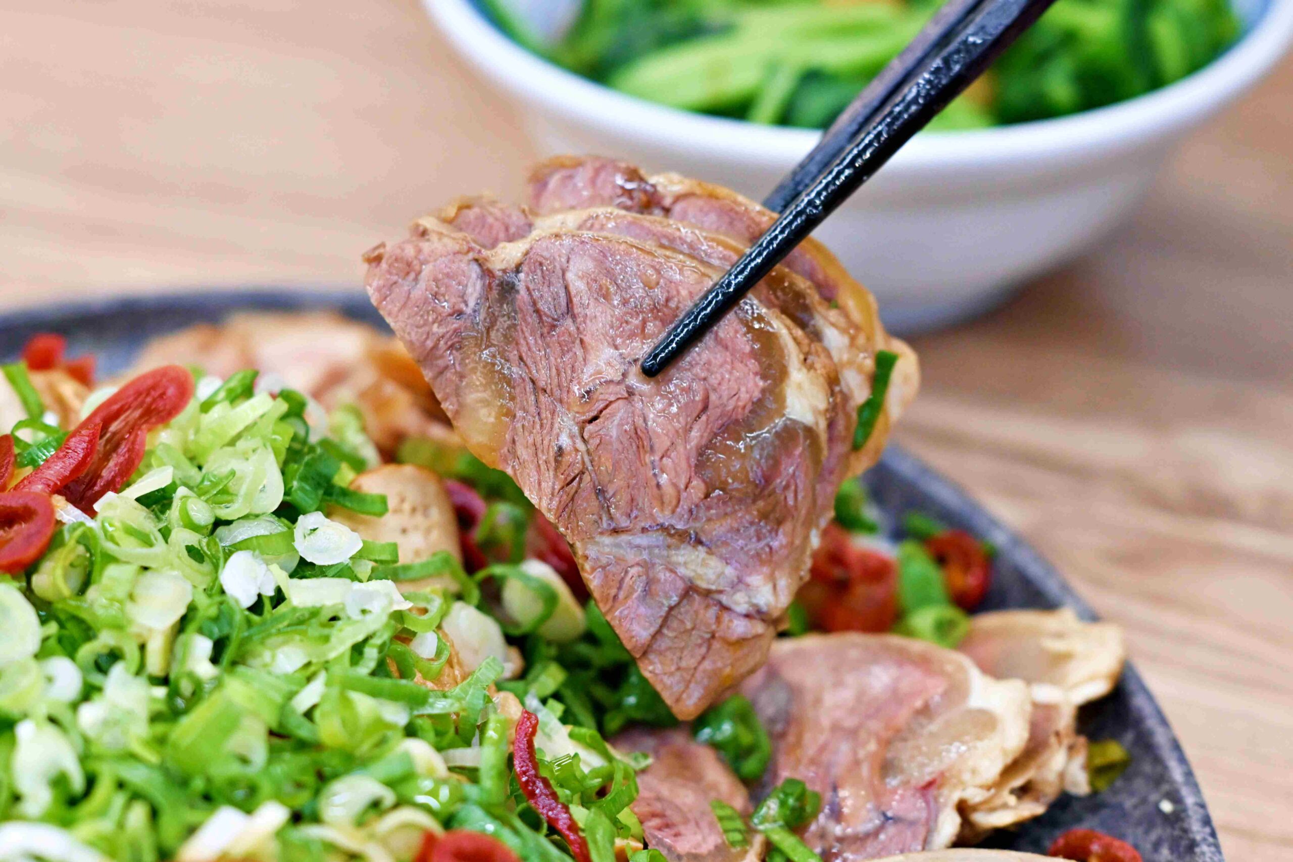 【中永和美食】東引快刀手中和店，乾麵、牛肉麵、控肉飯跟滷味超強推薦(菜單) @趙先生吃飯