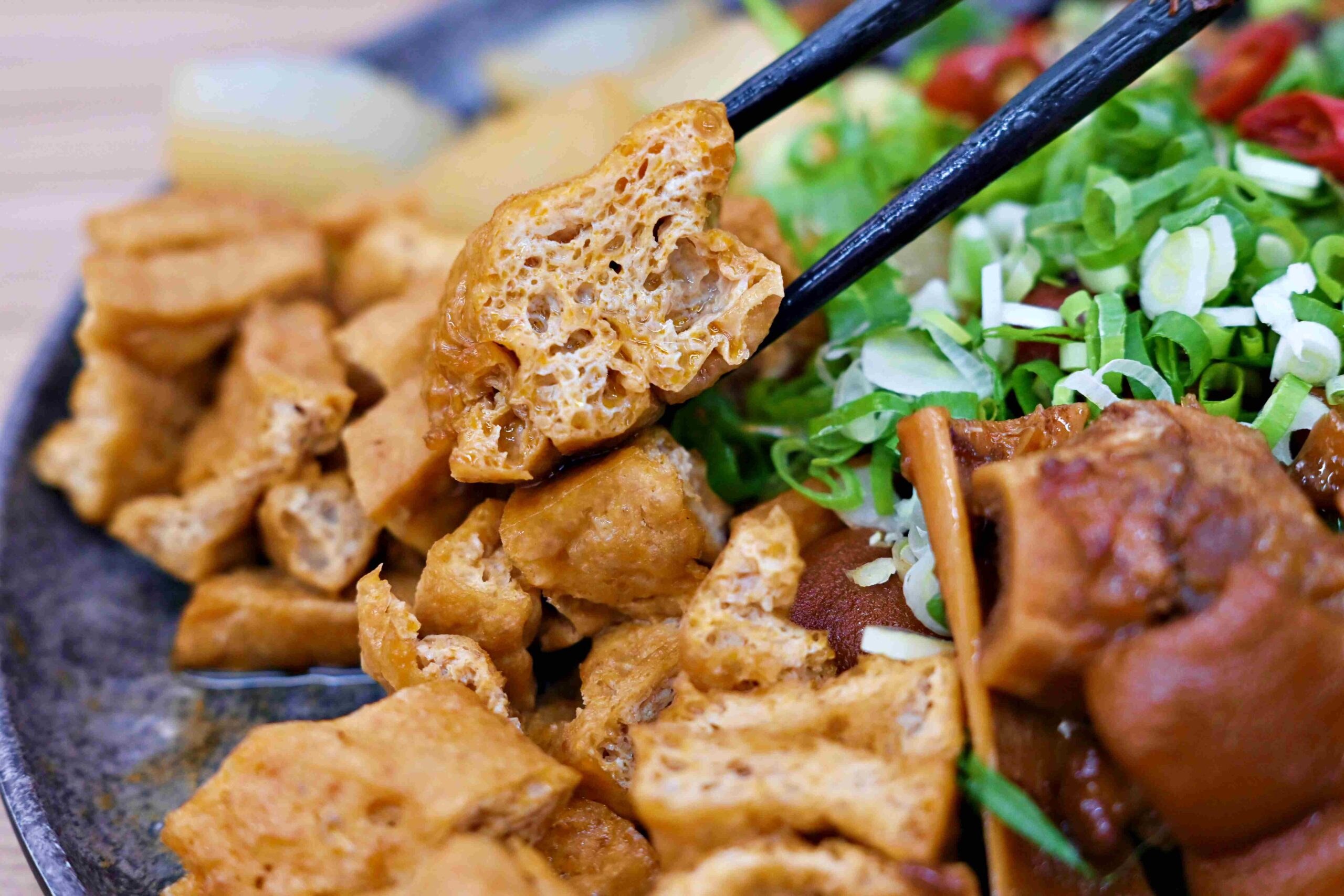 【中永和美食】東引快刀手中和店，乾麵、牛肉麵、控肉飯跟滷味超強推薦(菜單) @趙先生吃飯