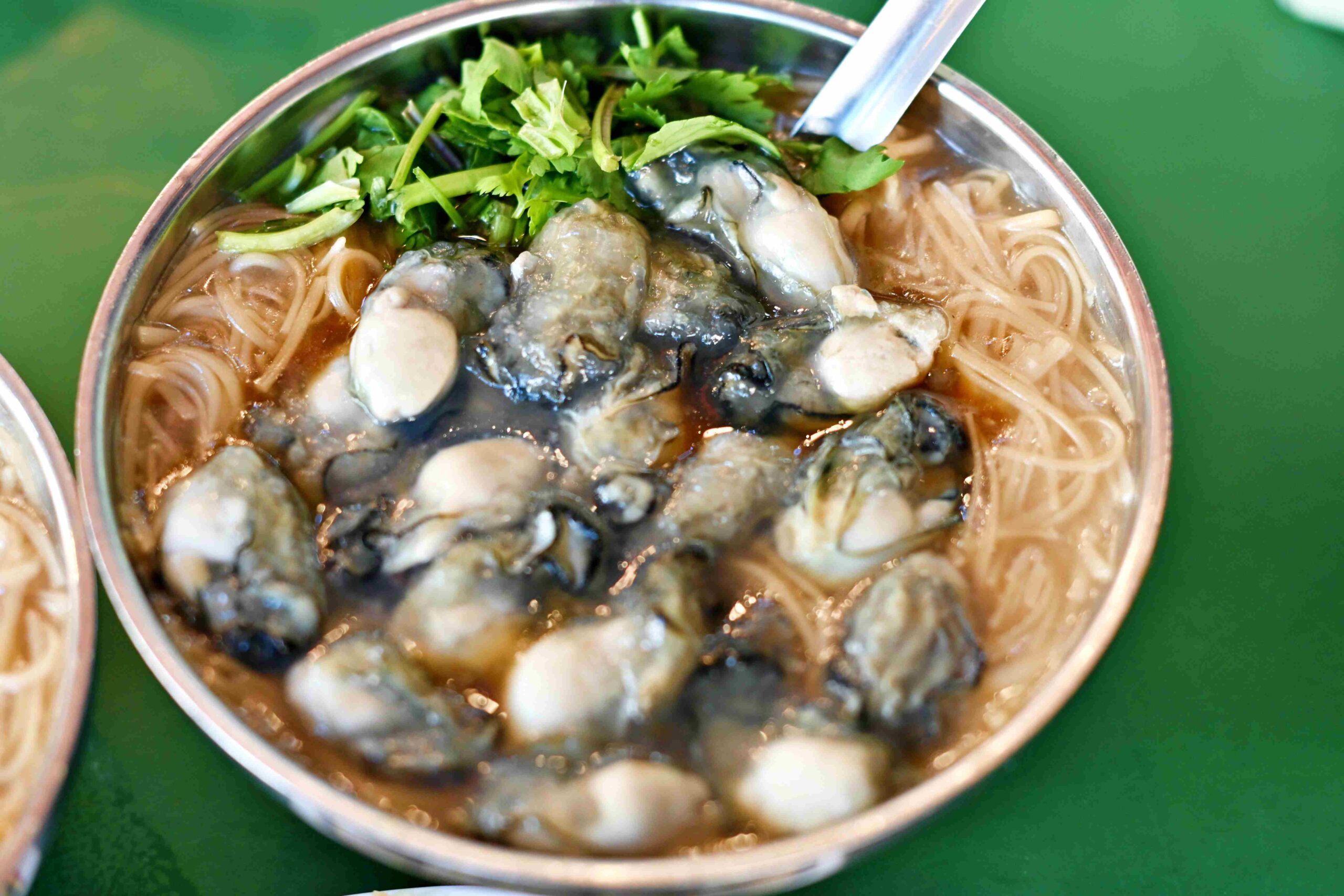 【雙連美食】阿川蚵仔麵線，台北四大麵線之一！鮮蚵肥嫩大腸超香料多推薦(菜單) @趙先生吃飯