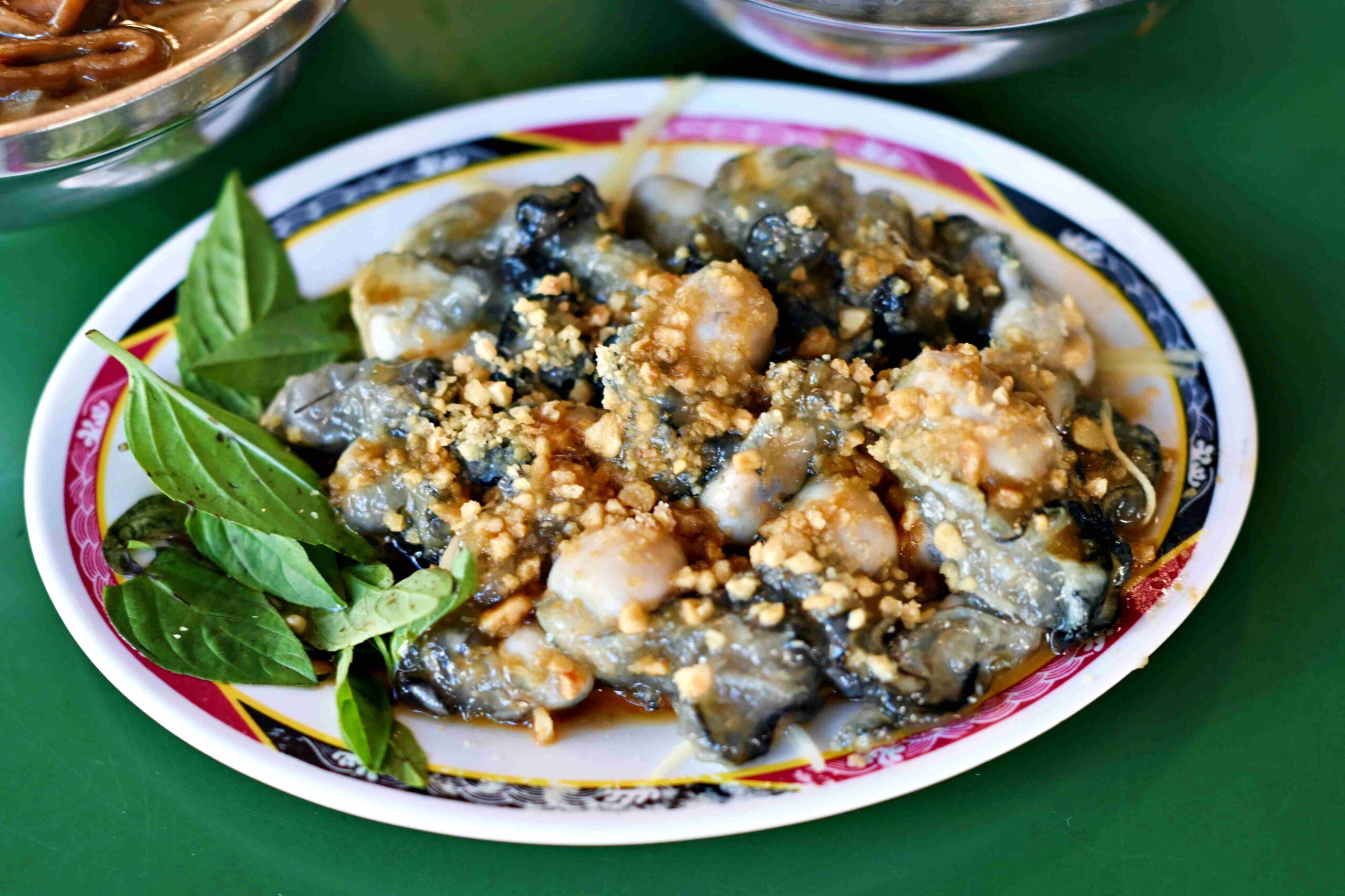 【雙連美食】阿川蚵仔麵線，台北四大麵線之一！鮮蚵肥嫩大腸超香料多推薦(菜單) @趙先生吃飯