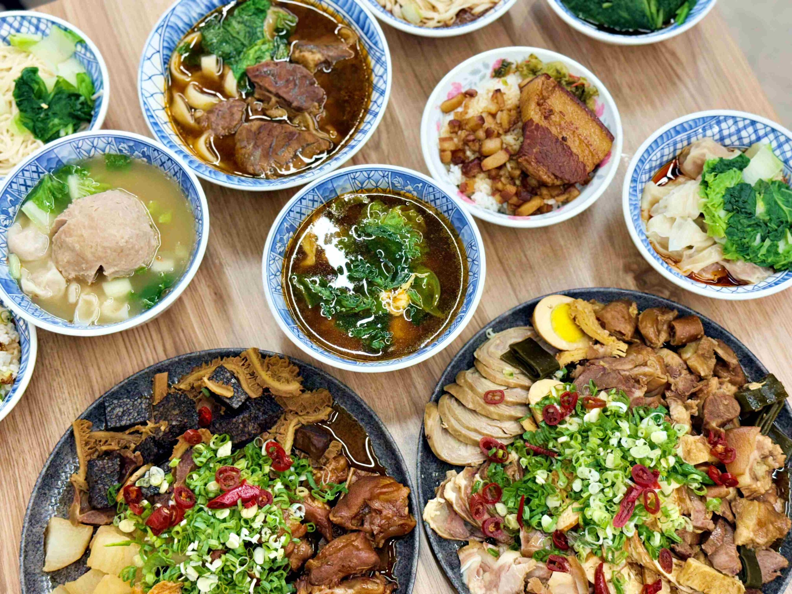 【中永和美食】東引快刀手中和店，乾麵、牛肉麵、控肉飯跟滷味超強推薦(菜單) @趙先生吃飯